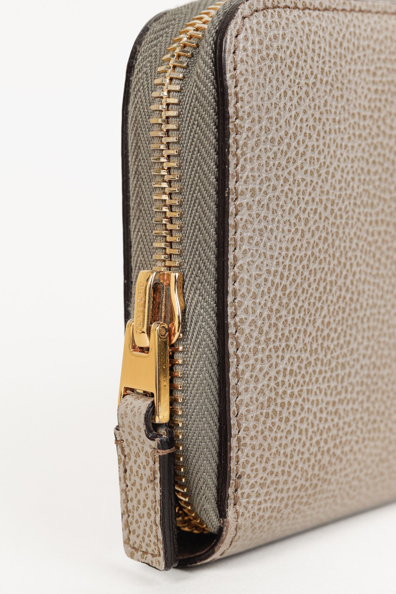 Tom Ford Tom Ford Zip Around Long Grey Pebbled Leather Wallet Size ONE SIZE - 7 Thumbnail