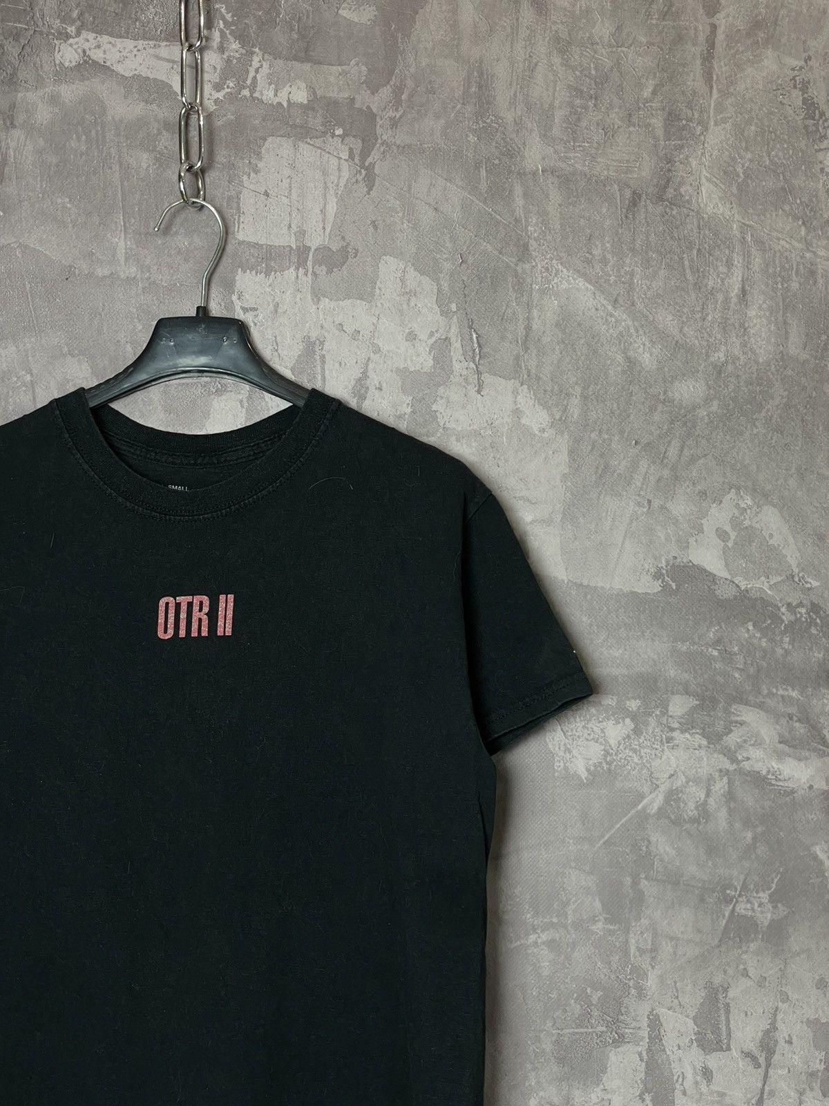Beyonce × Jay-Z × Rap Tees Beyonce & Jay Z TOUR " On the Run II " Graphic T-Shirt Size US S / EU 44-46 / 1 - 3 Thumbnail