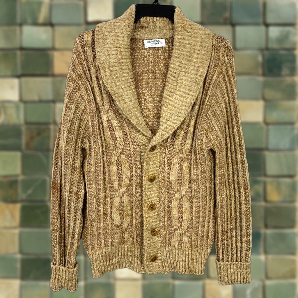 Vintage Vintage Munsingwear Chunky Knit Cardigan Mens Medium V-Neck 60s Brown Knit Grunge 1960s Classic Wool Blend Retro Size US M / EU 48-50 / 2 - 1 Thumbnail