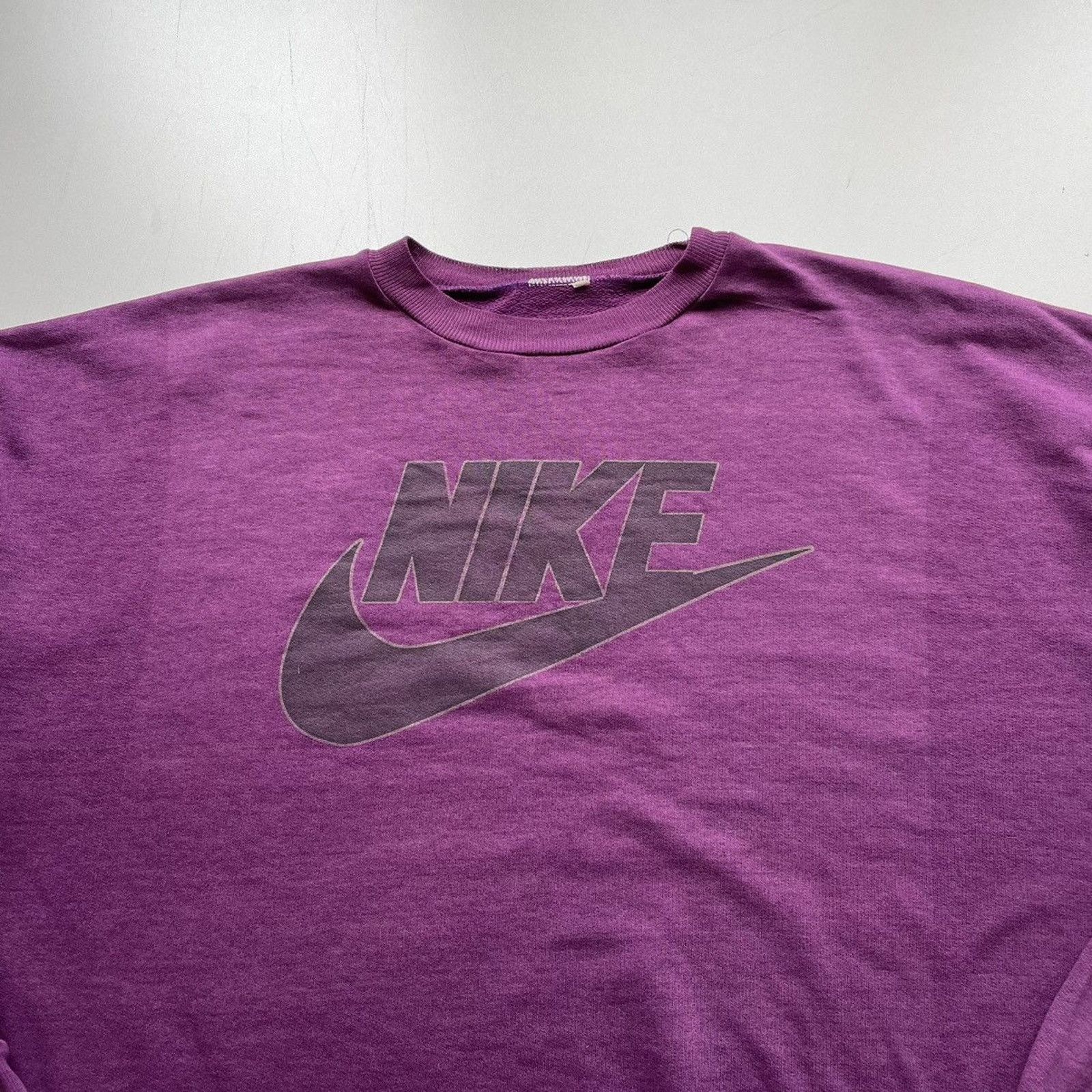 Nike Vintage 90s Nike Swoosh Crewneck Sweatshirt XL Purple Rare Size US XL / EU 56 / 4 - 2 Thumbnail