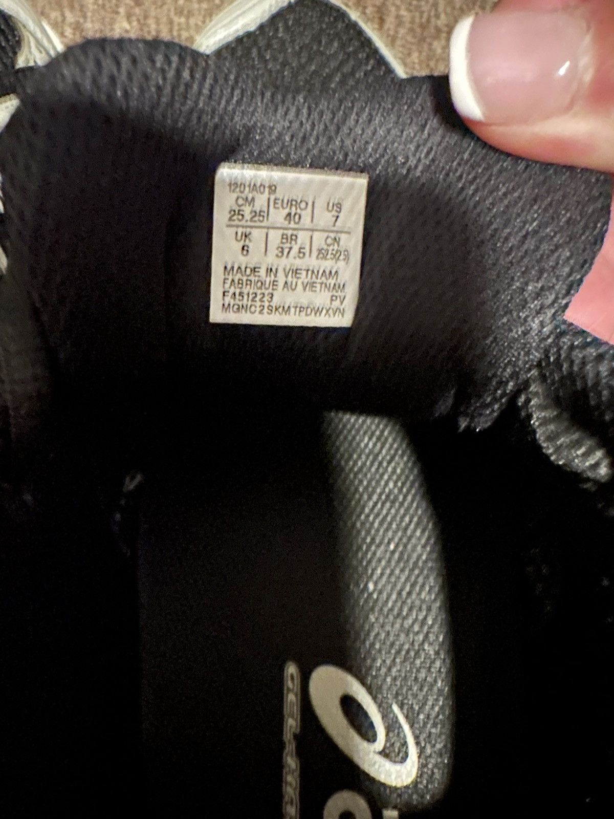 Asics ASICS gel kayano 14 Size US 7 / EU 40 - 4 Thumbnail