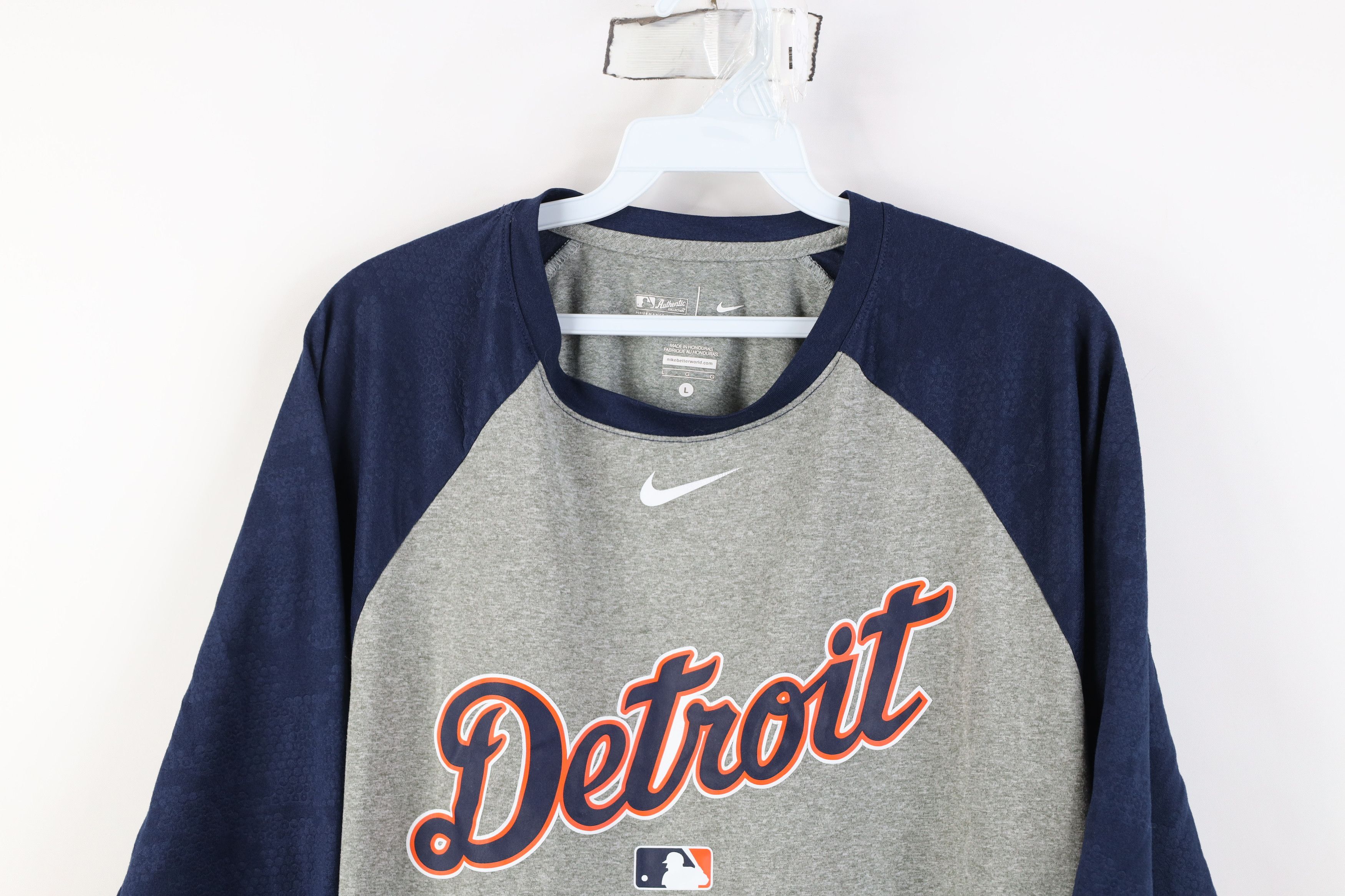 Nike Nike Center Swoosh Detroit Tigers Baseball Raglan T-Shirt Size US L / EU 52-54 / 3 - 2 Thumbnail