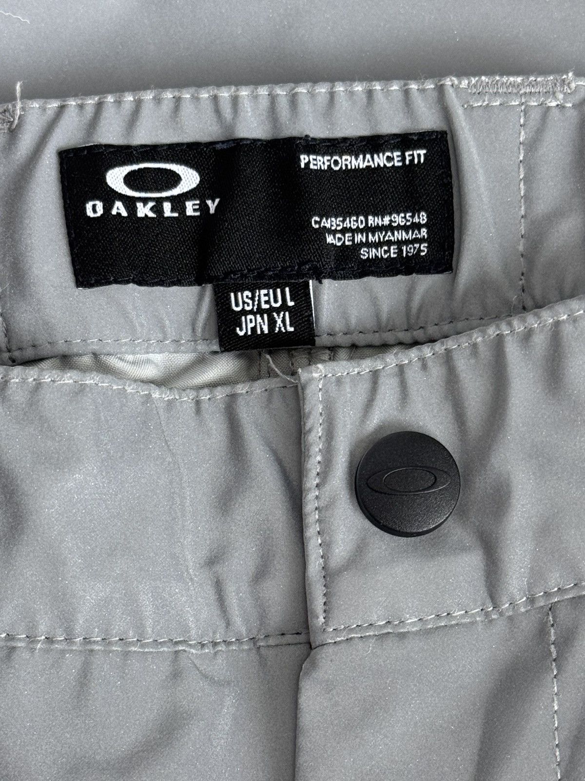 Oakley Oakley Reflective Button-Off Pants Size US 32 / EU 48 - 23 Thumbnail