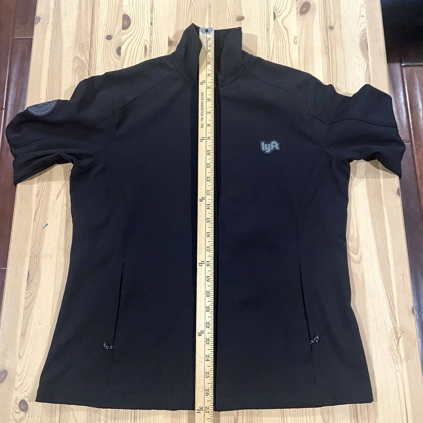 Vintage Lyft Jacket Men S Black Softshell Lined Full Zip Bomber Size US S / EU 44-46 / 1 - 3 Thumbnail