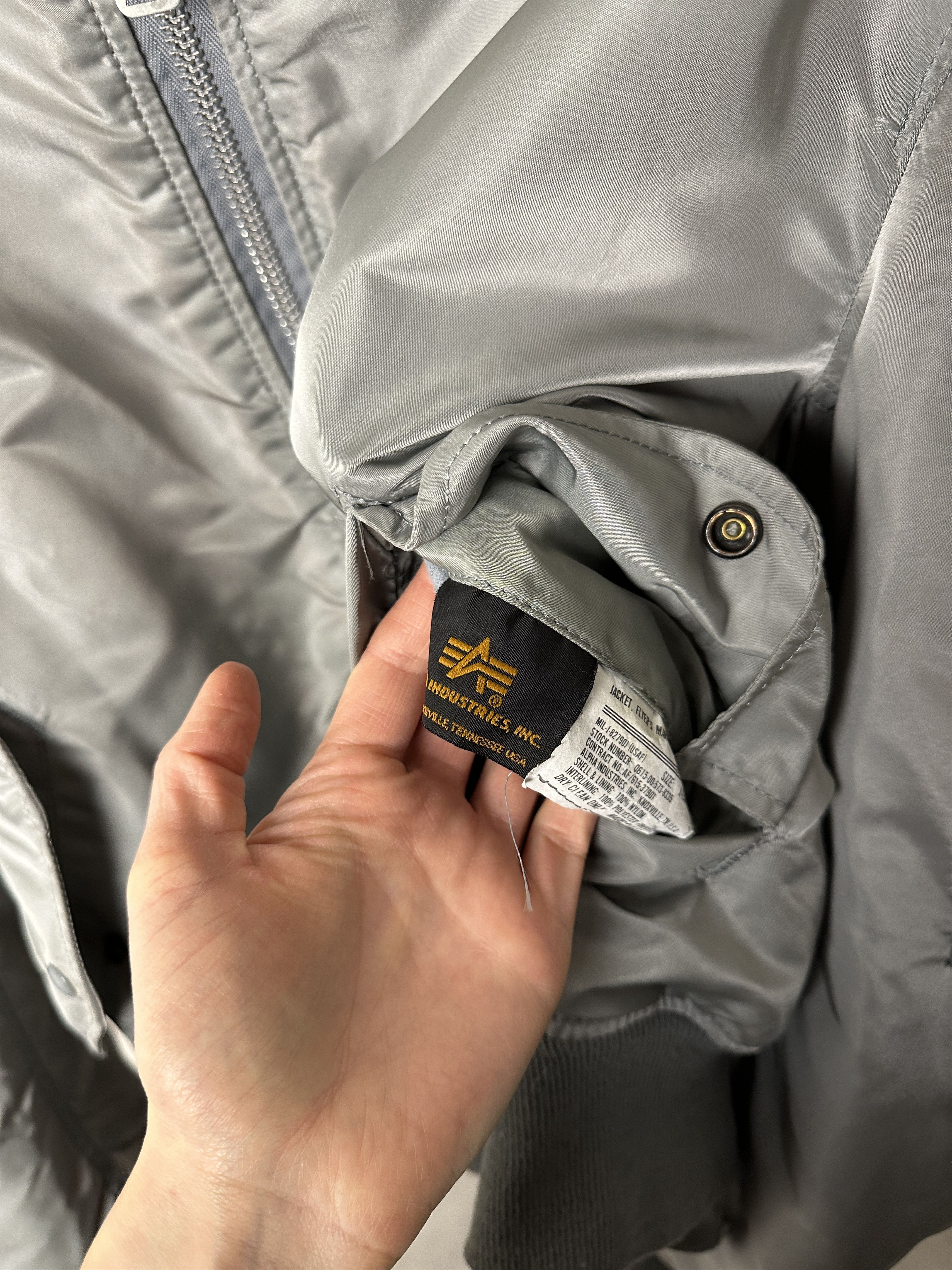 Alpha Industries Alpha Industries Reversible Bomber Jacket Size XL / US 12-14 / IT 48-50 - 7 Thumbnail