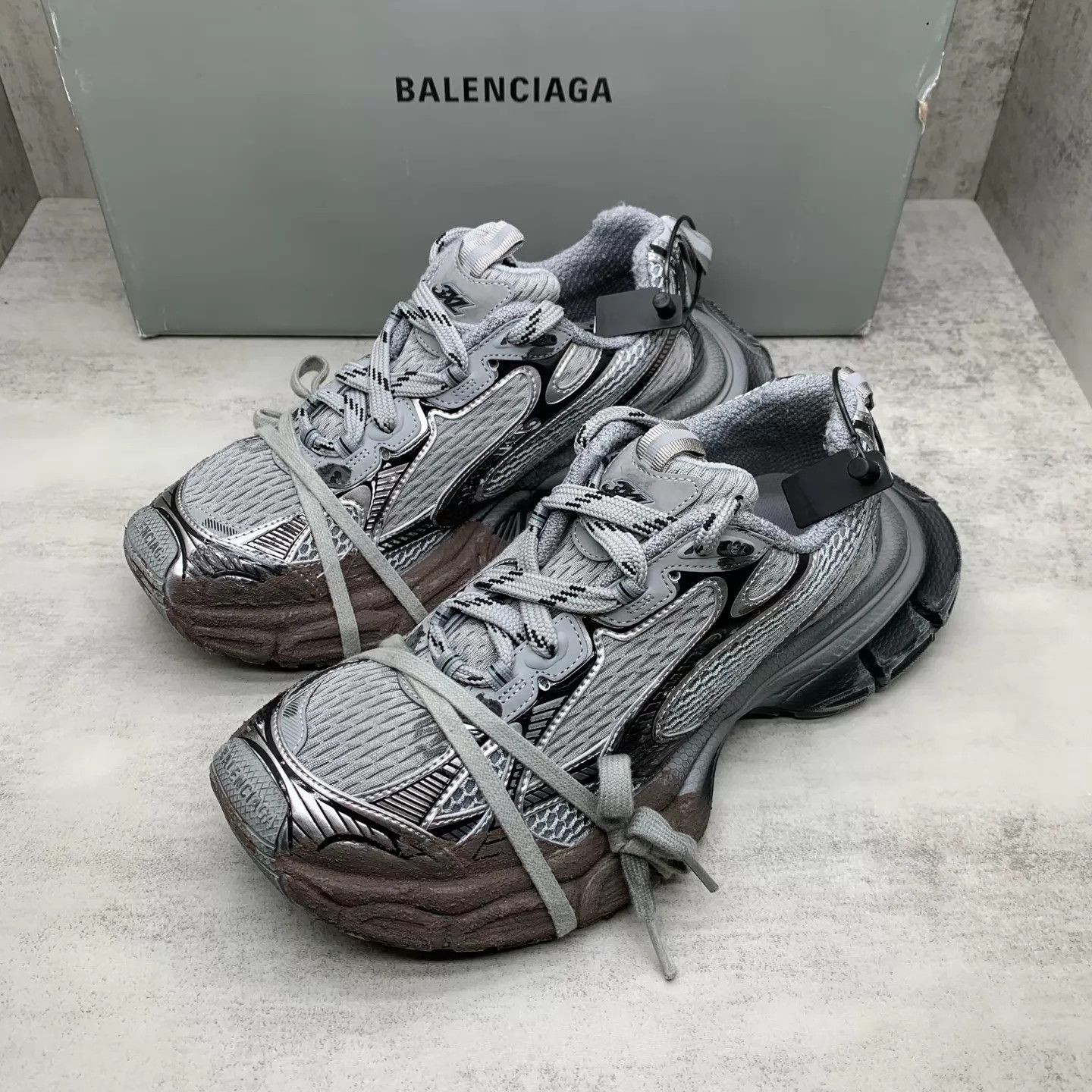 Balenciaga Balenciaga 3xl Mud-Dyed Distressed Dad Shoe 40 98 New LX1474 Size US 7 / EU 40 - 1 Thumbnail