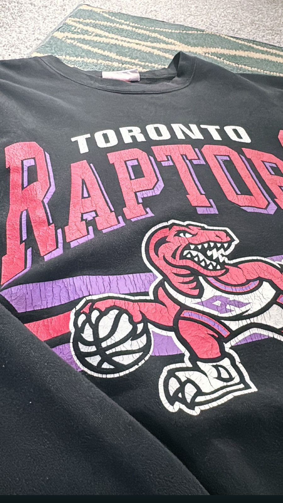 Mitchell & Ness Mitchell & Ness Toronto Raptors Sweater Size US M / EU 48-50 / 2 - 2 Thumbnail