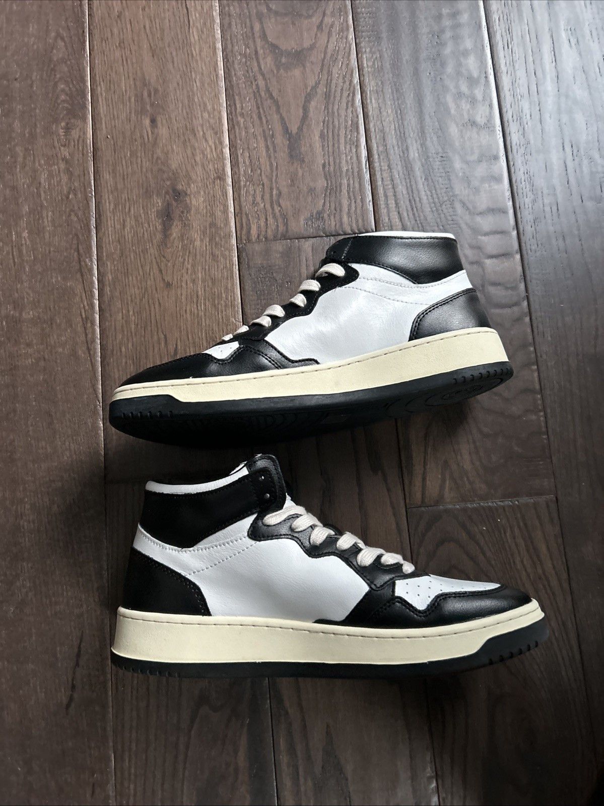 AUTRY Autry 01 Mid Top Sneakers Size US 11 / EU 44 - 3 Thumbnail