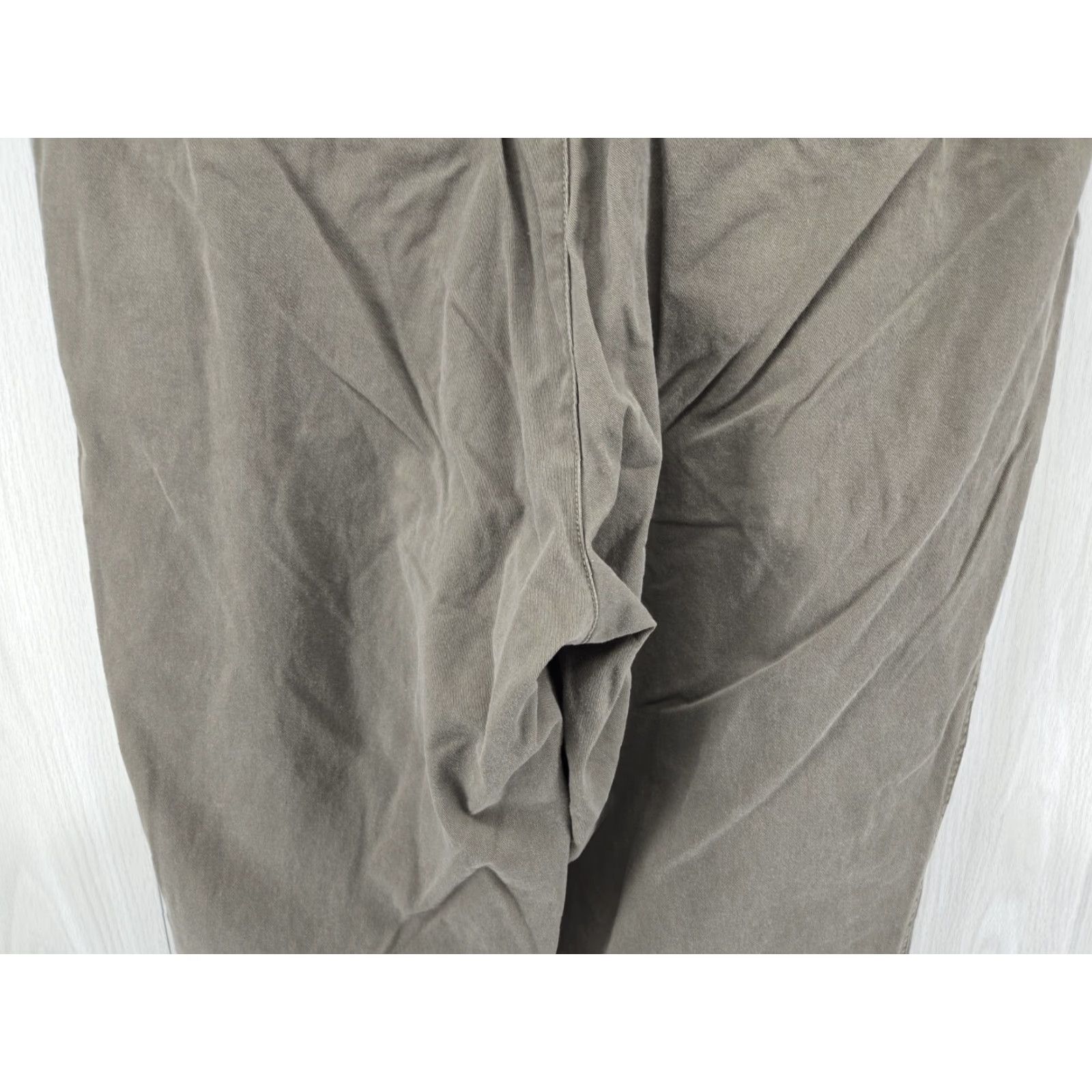 Vintage Cabela's Men's Casual Pants Aged Khaki 44/30 Casual Pants Beige Cotton Flat Front 5-Pocket Regular Mens Size US 44 / EU 60 - 7 Thumbnail