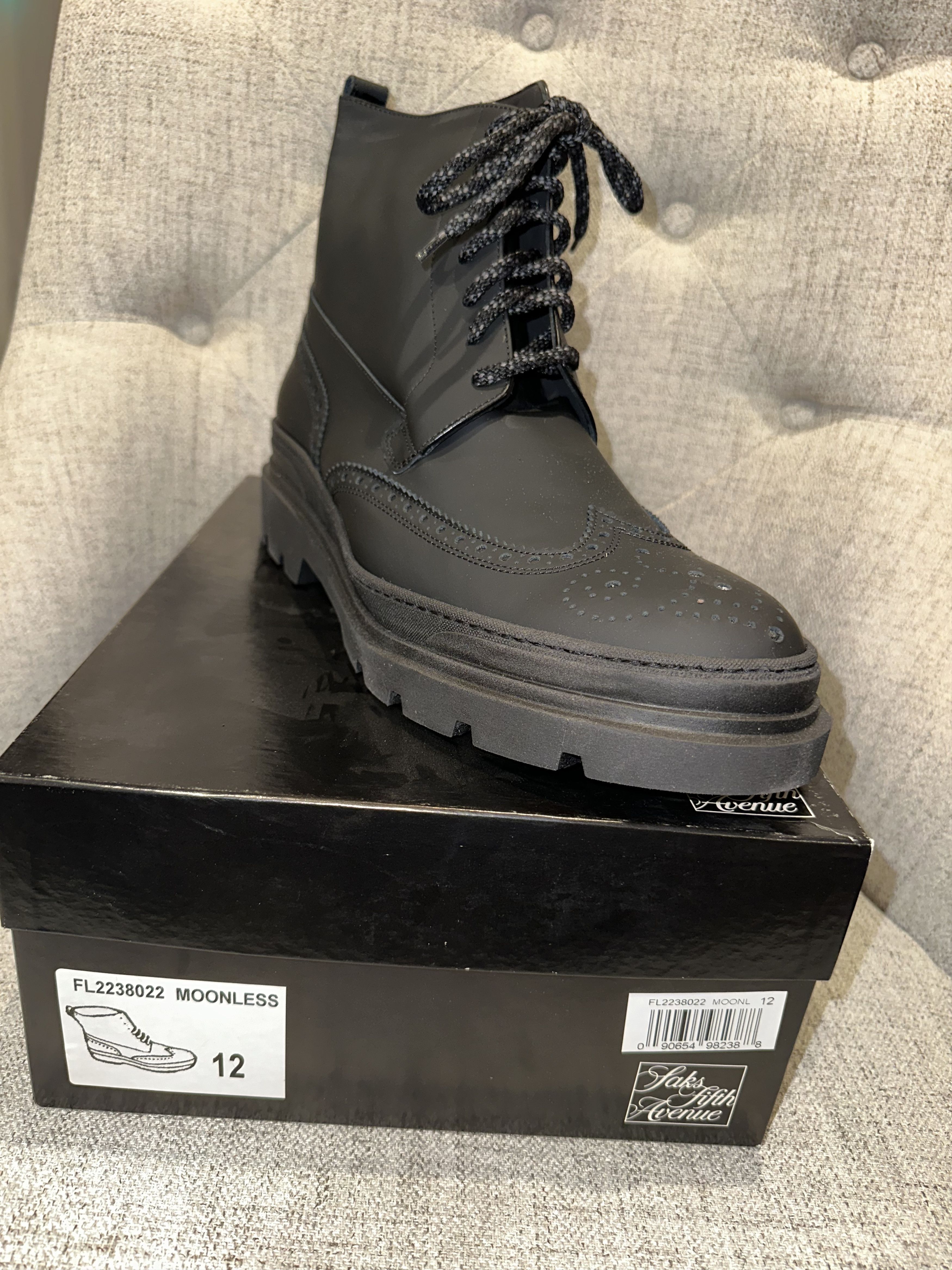 Saks Fifth Avenue Saks Fifth Avenue Collection Matte Boots $400 size12(45) Size US 12 / EU 45 - 5 Thumbnail