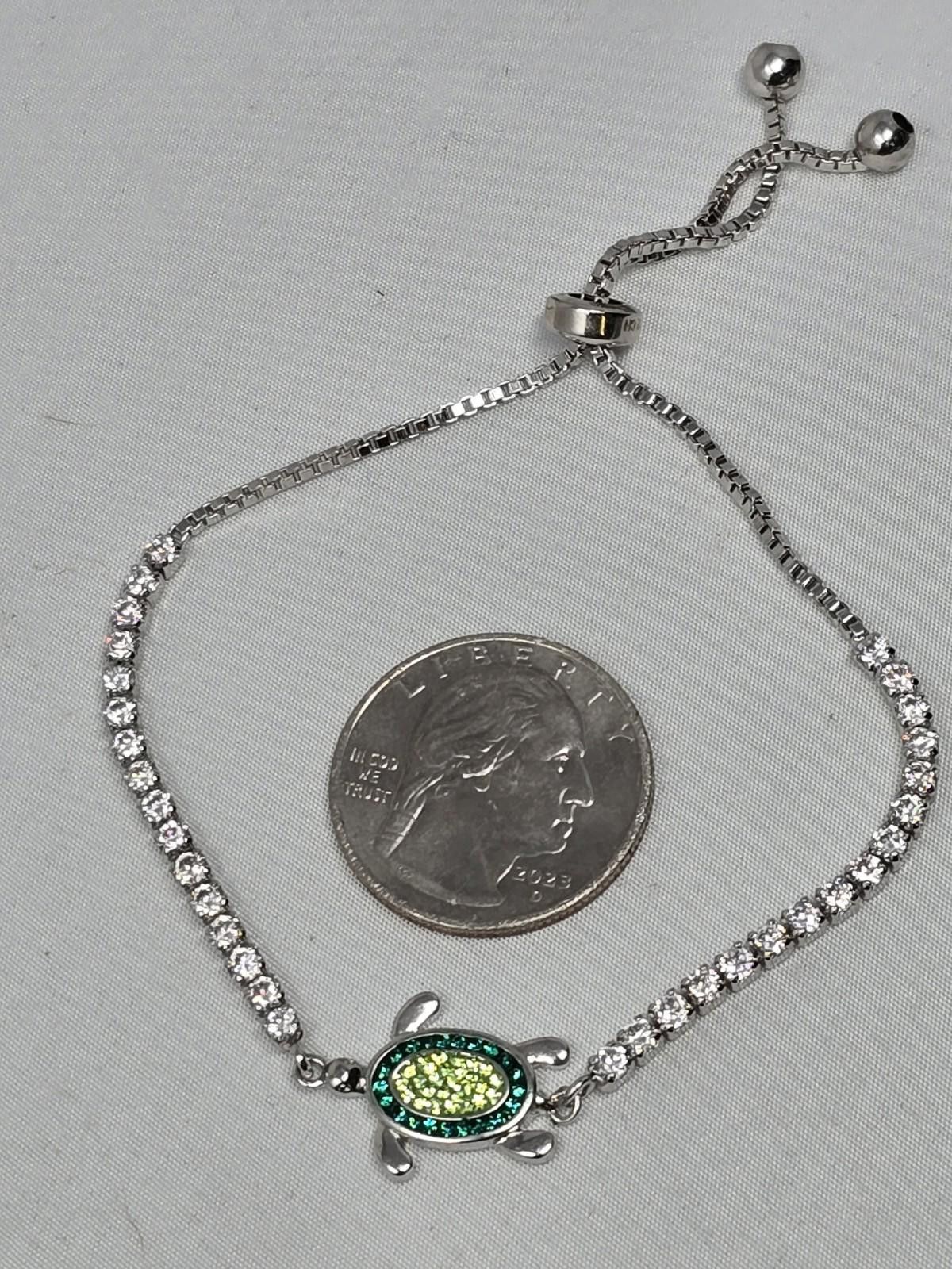 The Unbranded Brand Adjustable Turtle Bracelet w Green CZ Stones & Crystal Chain Size ONE SIZE - 3 Thumbnail