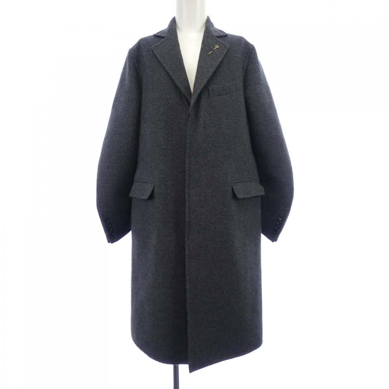 Louis Vuitton Louis Vuitton Louis Vuitton Coat Others Outerwear HJC55WUZB DUTY FREE for USA Size ONE SIZE - 1 Thumbnail