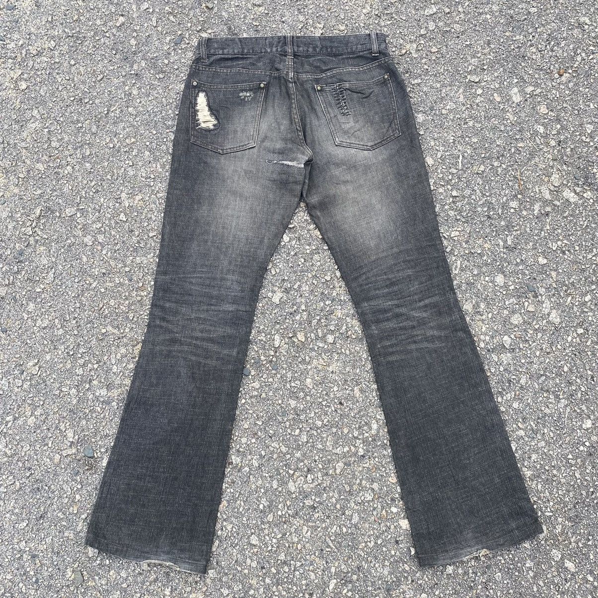Japanese Brand VINTAGE JAPANESE BRAND BLACK DISTRESSED FLARE JEANS PANTS Size US 31 - 16 Thumbnail