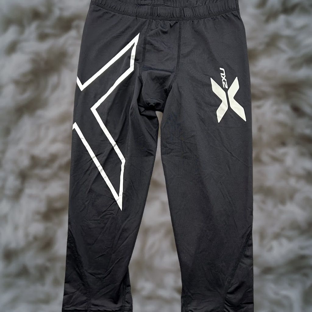 2XU 2XU Pants Sport Compression Small Black Spandex Elite Tights Capri Mens 7/8 Size US 29 - 1 Thumbnail