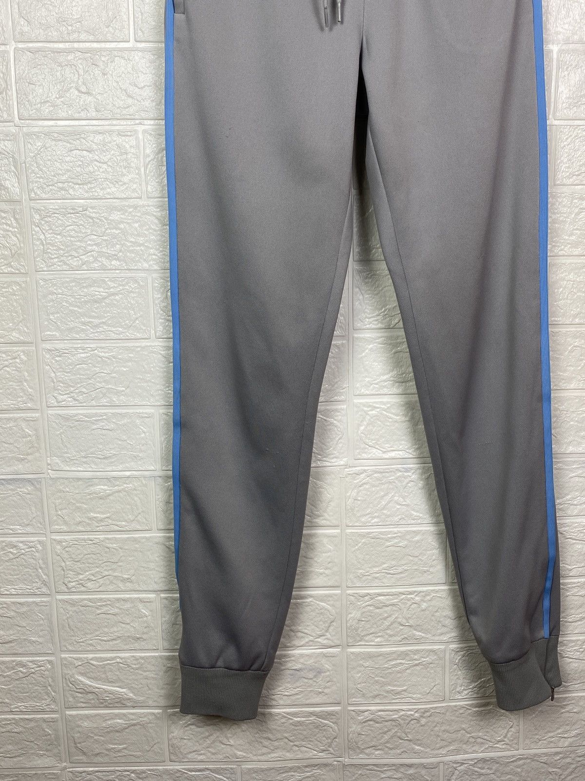 Prada Prada Vintage Sport Pants Women Gray Size 36 Size 26" / US 2 / IT 38 - 4 Thumbnail