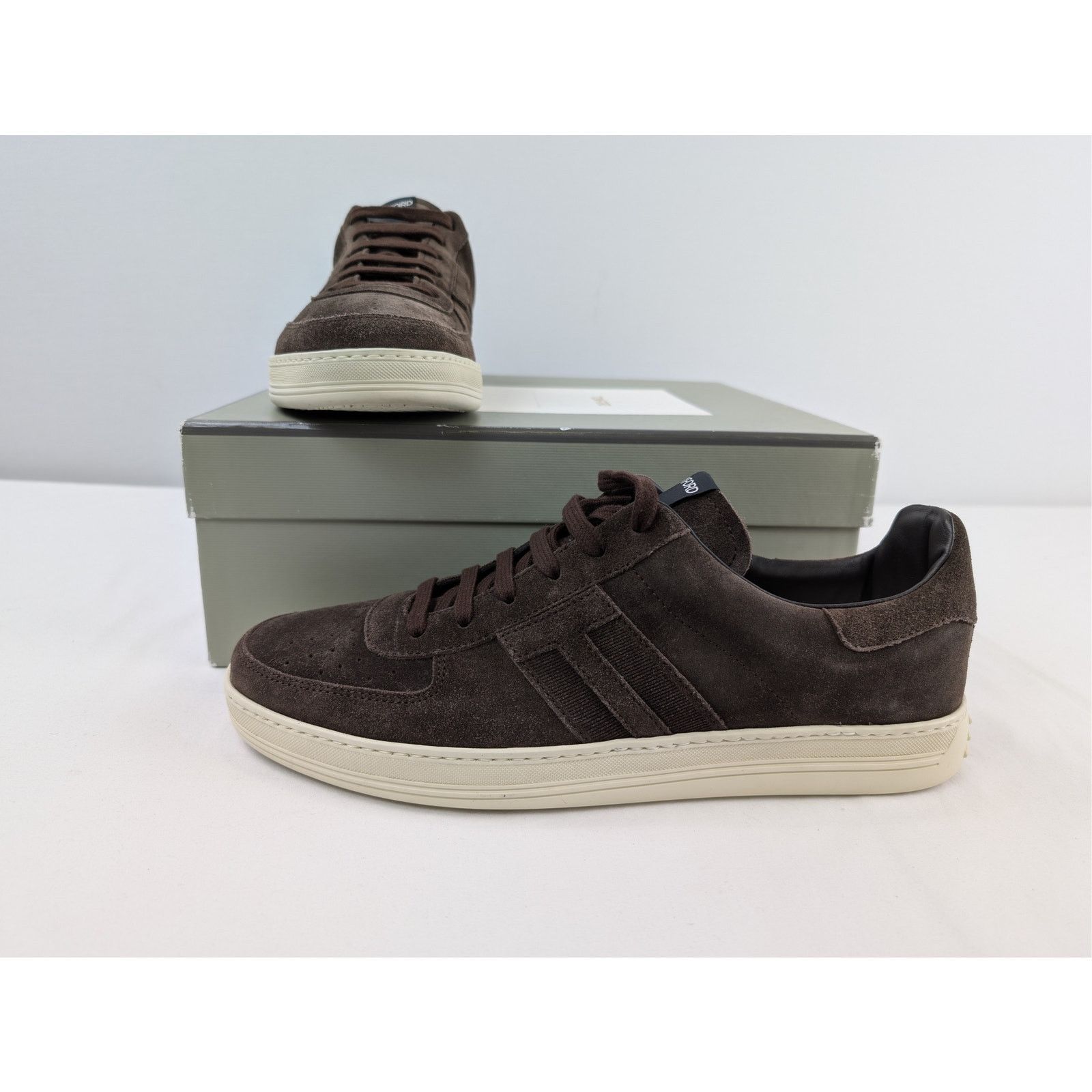 Tom Ford o1rshd1 Suede Low top Sneakers shoe in Dark Brown Size US 11 / EU 44 - 18 Thumbnail