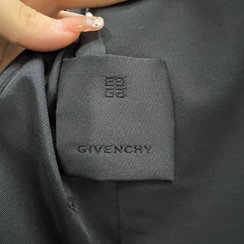 Givenchy Givenchy Size36 Black Belted Suit Jacket, official price 20 Size US M / EU 48-50 / 2 - 3 Thumbnail