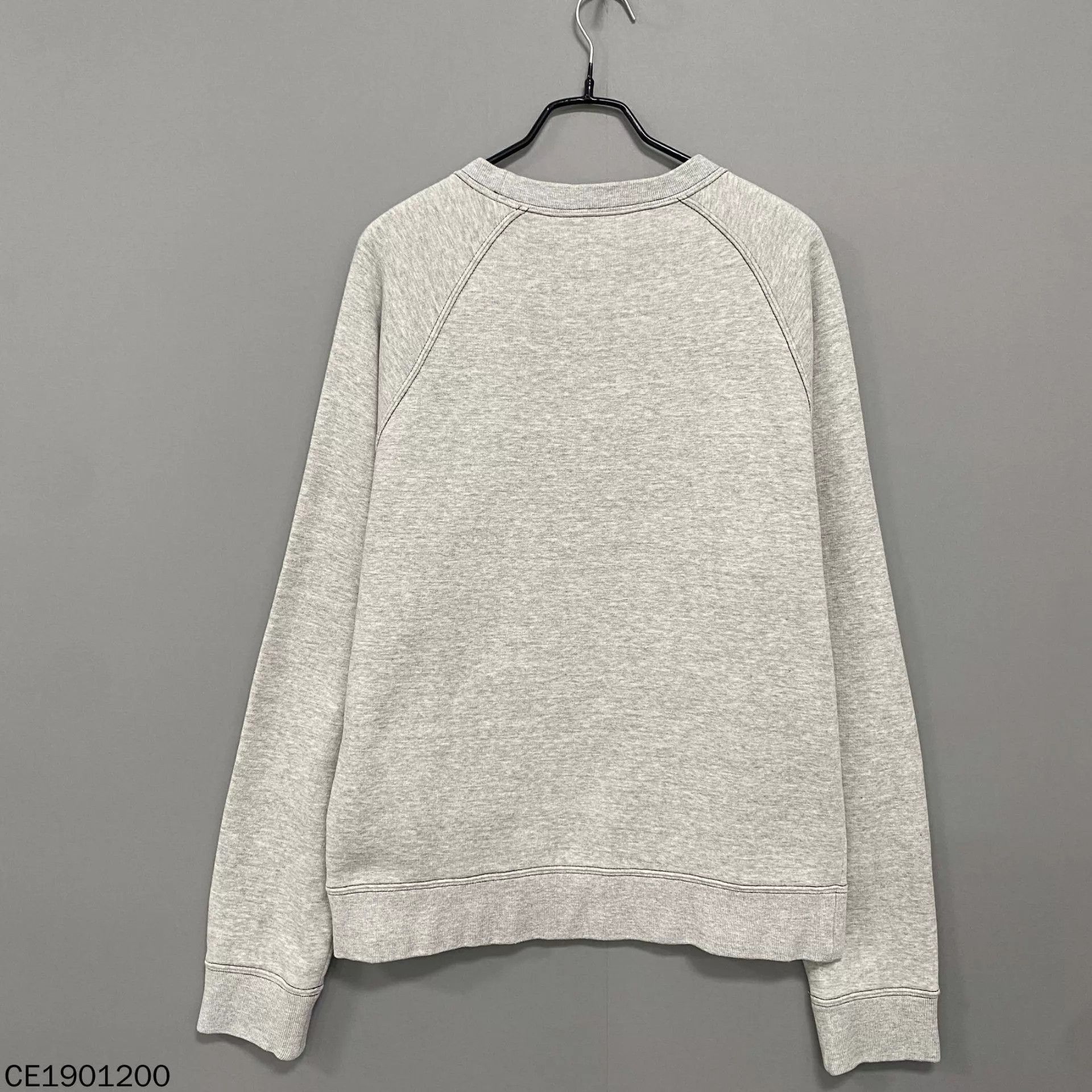 Louis Vuitton LV Victory Sign Logo Sweatshirt M 99 New Size US M / EU 48-50 / 2 - 3 Thumbnail
