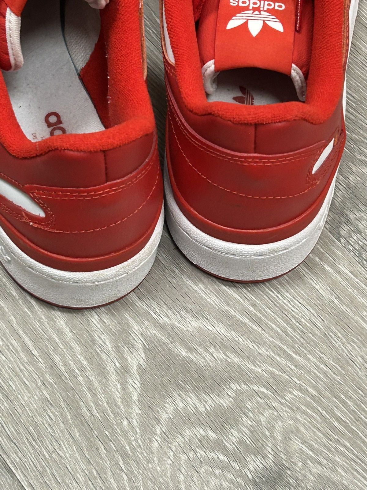 Adidas ADIDAS FORUM SCARLET/WHITE Size US 9.5 / EU 42-43 - 3 Thumbnail