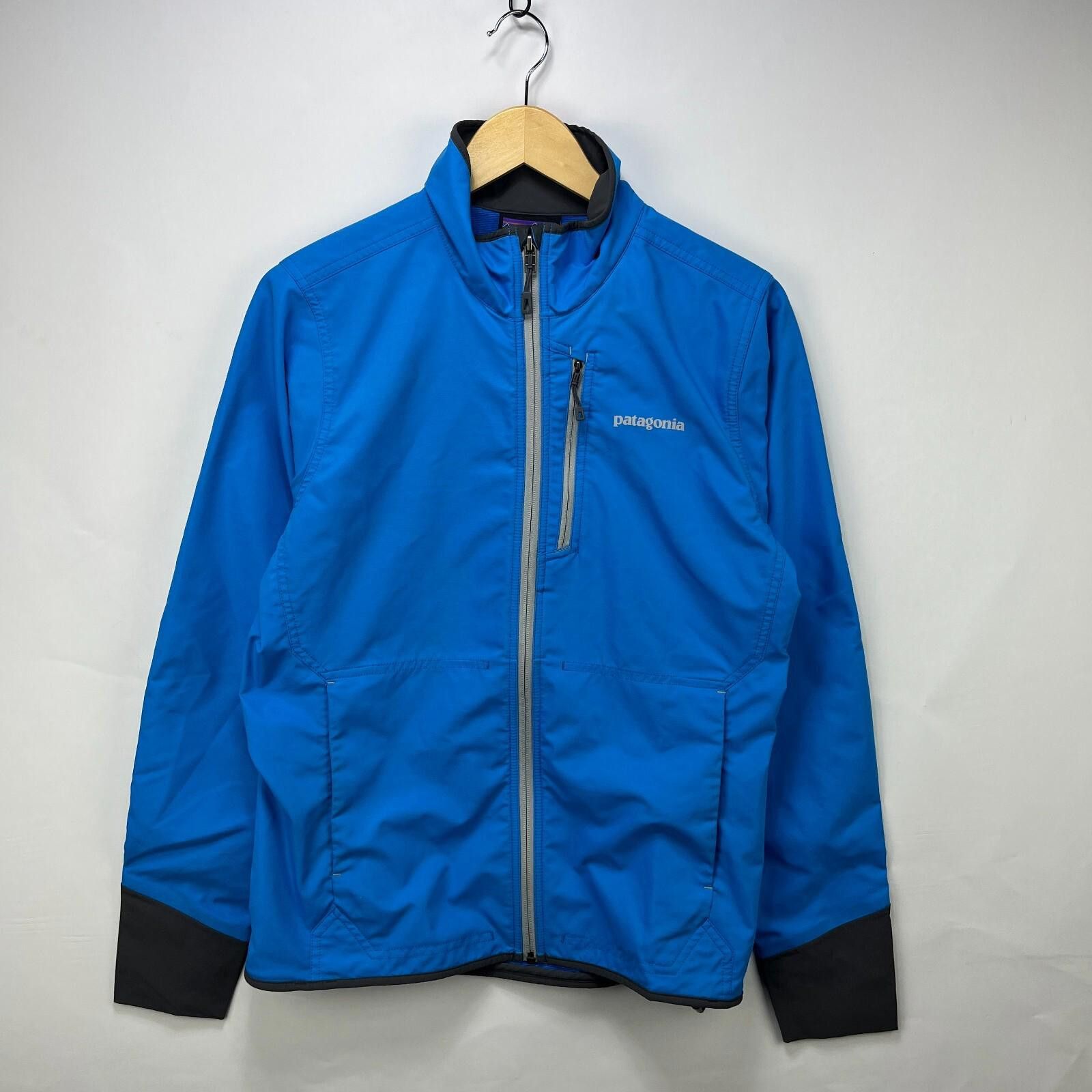 Patagonia Vintage Patagonia Blue Softshell Zip Up Jacket Small Size US S / EU 44-46 / 1 - 1 Thumbnail