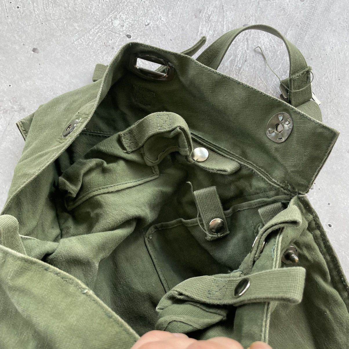 Vintage Vintage 1945 Canvas Genuine Military Crossbody Bag Size ONE SIZE - 8 Thumbnail
