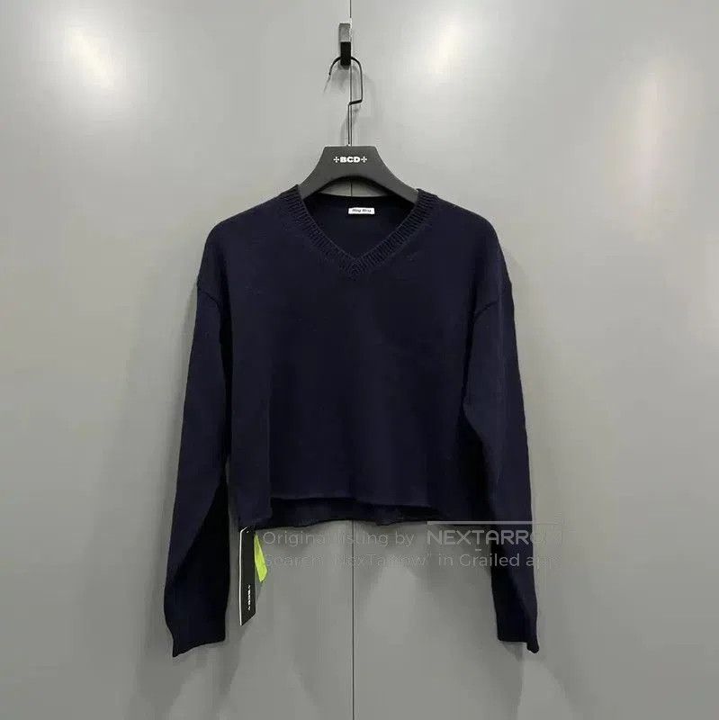 Miu Miu Miu Miu Black Wool Long Sleeve Sweater . Size XXS / US 00 / IT 34 - 1 Thumbnail