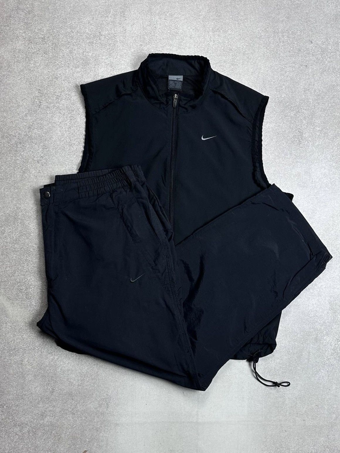 Nike Vintage Nike Swoosh TN Skepta Style Y2K Tracksuit M Size US M / EU 48-50 / 2 - 1 Thumbnail