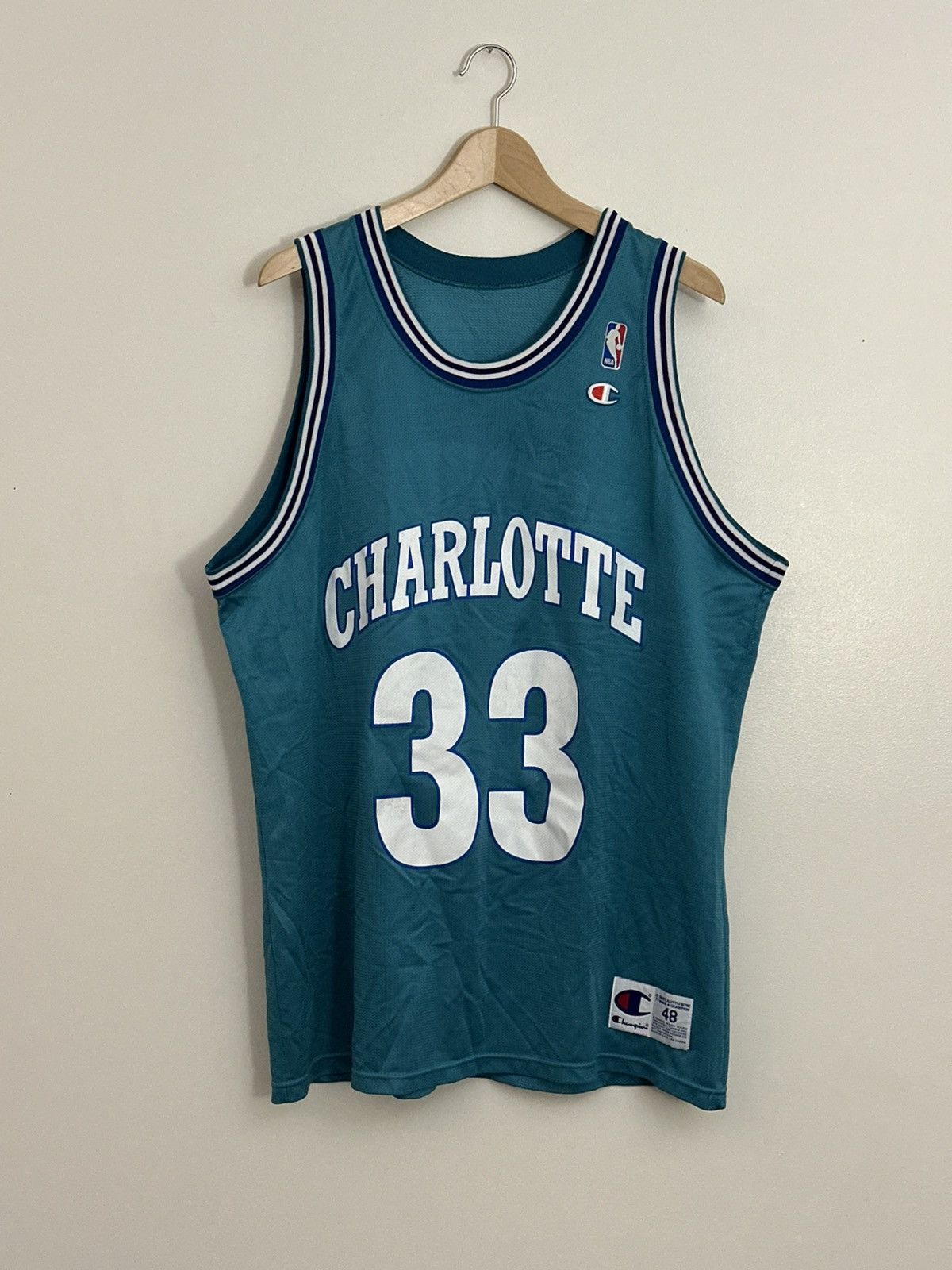 Champion VINTAGE CHAMPION ALONZO MOURNING CHARLOTTE HORNETS JERSEY 48 Size US XL / EU 56 / 4 - 1 Thumbnail