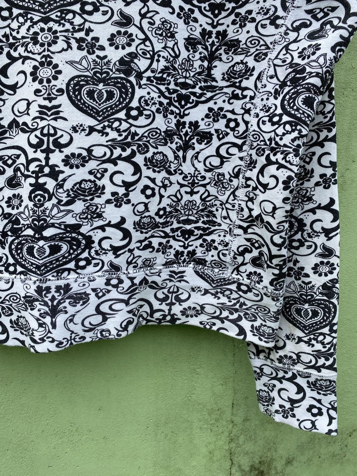 Vintage N.W.D Y2K Black White Paisley Full Zip Hoodie All Over Print Size L / US 10 / IT 46 - 13 Thumbnail