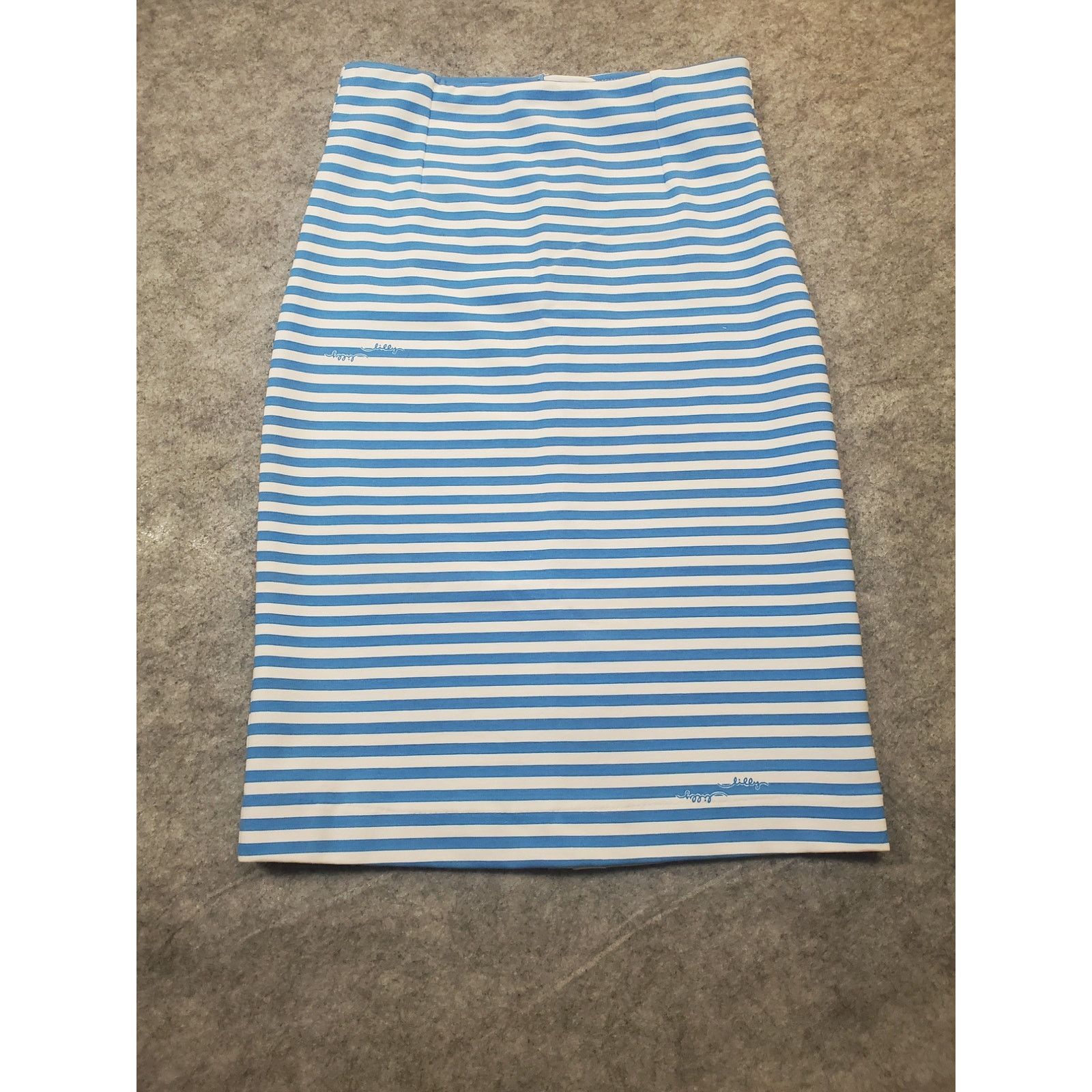 Lilly Pulitzer Women's Lilly Pulitzer S Blue & White Striped Pencil Skirt Size 26" / US 2 / IT 38 - 1 Thumbnail