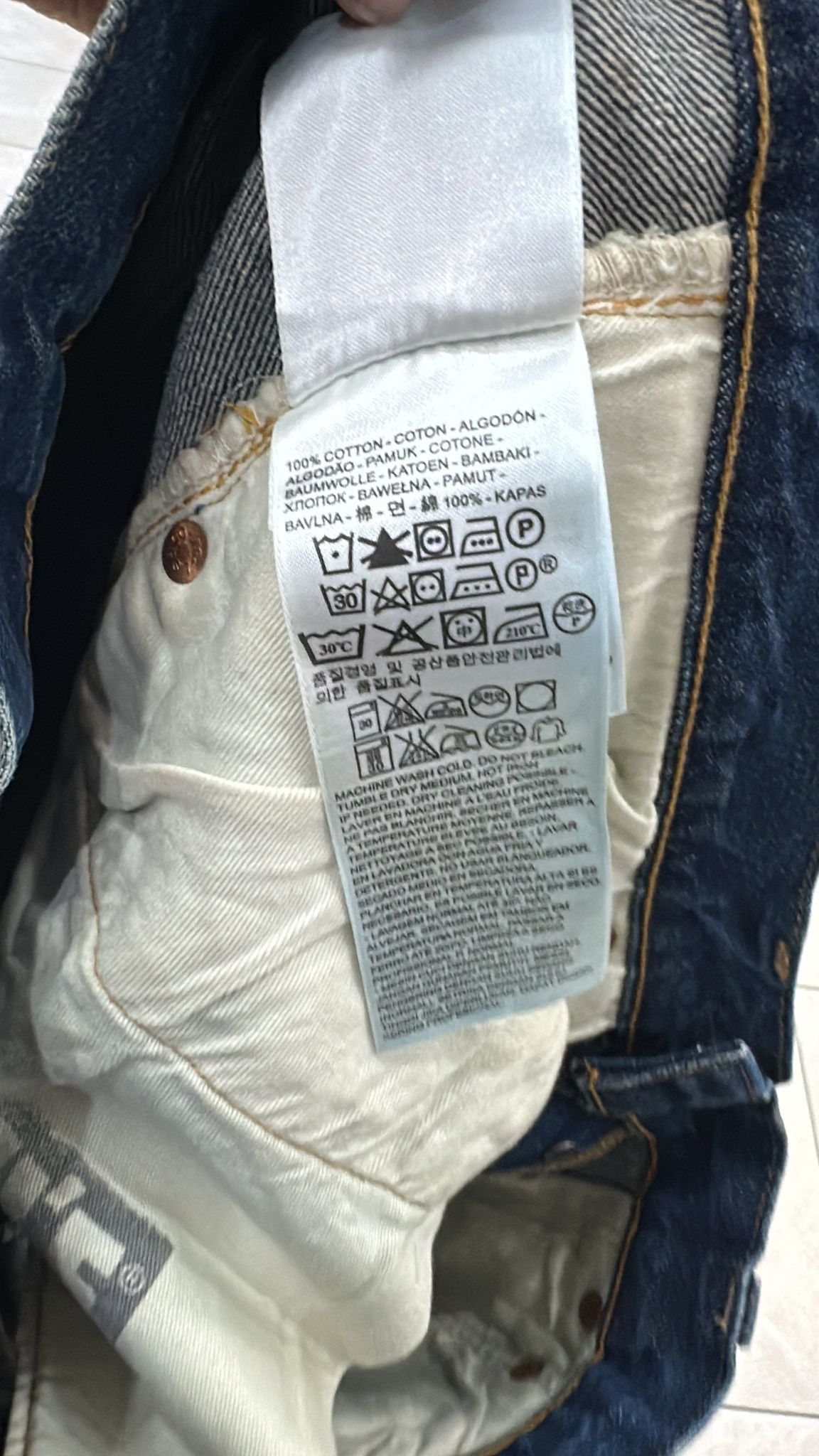 Levi's Vintage Clothing LVC Levi's Vintage Clothing 1947 501XX BigE Selvedge Jeans Size US 32 / EU 48 - 15 Thumbnail