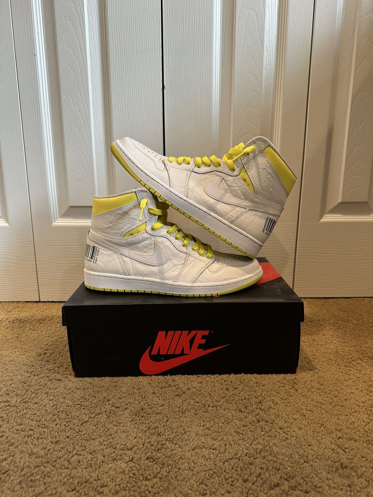 Jordan 1 Retro High First Class Flight