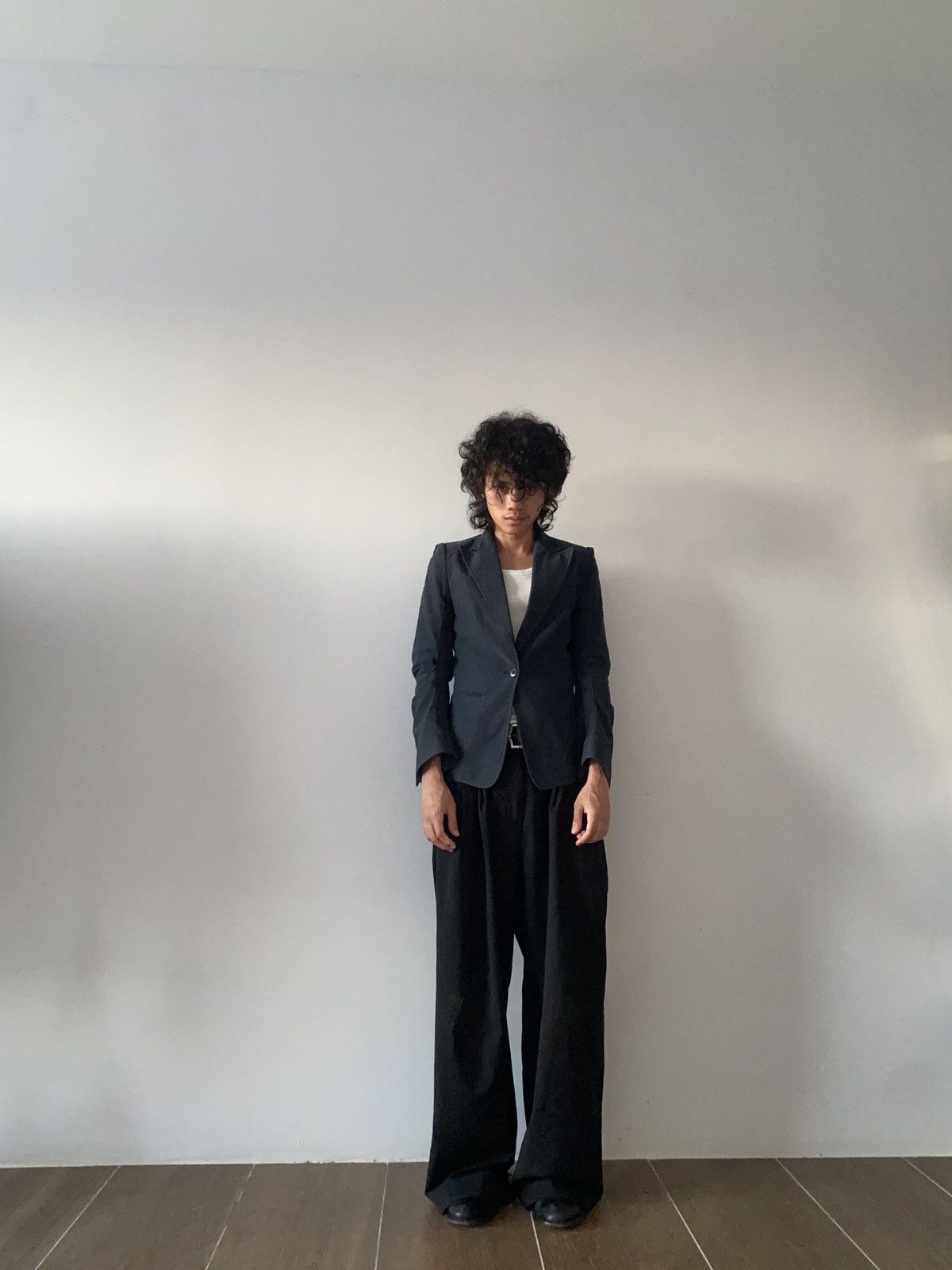 Ann Demeulemeester SS97 Ann Demeulemeester twisted sleeve blazer Size S / US 4 / IT 40 - 3 Thumbnail