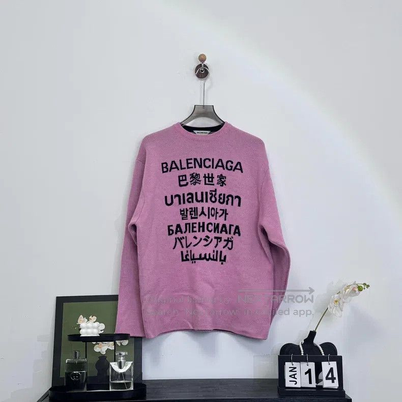Balenciaga Balenciaga Seven Languages Pink Sweater Size US L / EU 52-54 / 3 - 1 Thumbnail