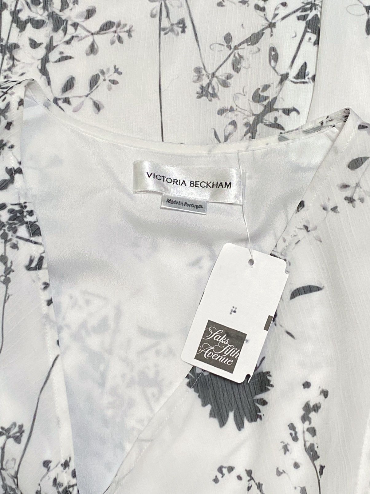 Victoria Beckham Victoria Beckham Floaty Floral Print Godet Midi Dress size 0 Size XS / US 0-2 / IT 36-38 - 16 Thumbnail