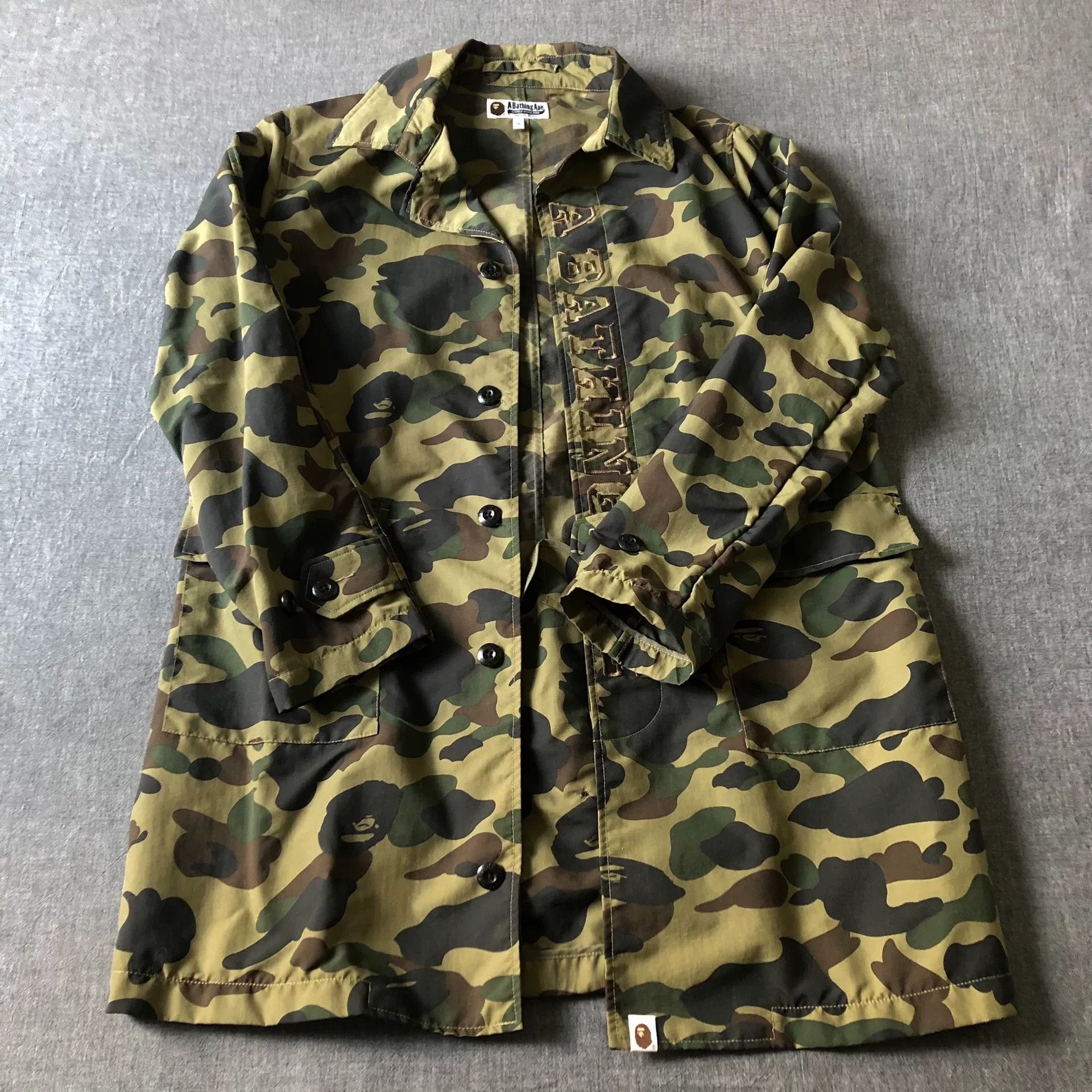 Bape BAPE Raincoat Windbreaker M Size Size US M / EU 48-50 / 2 - 1 Thumbnail