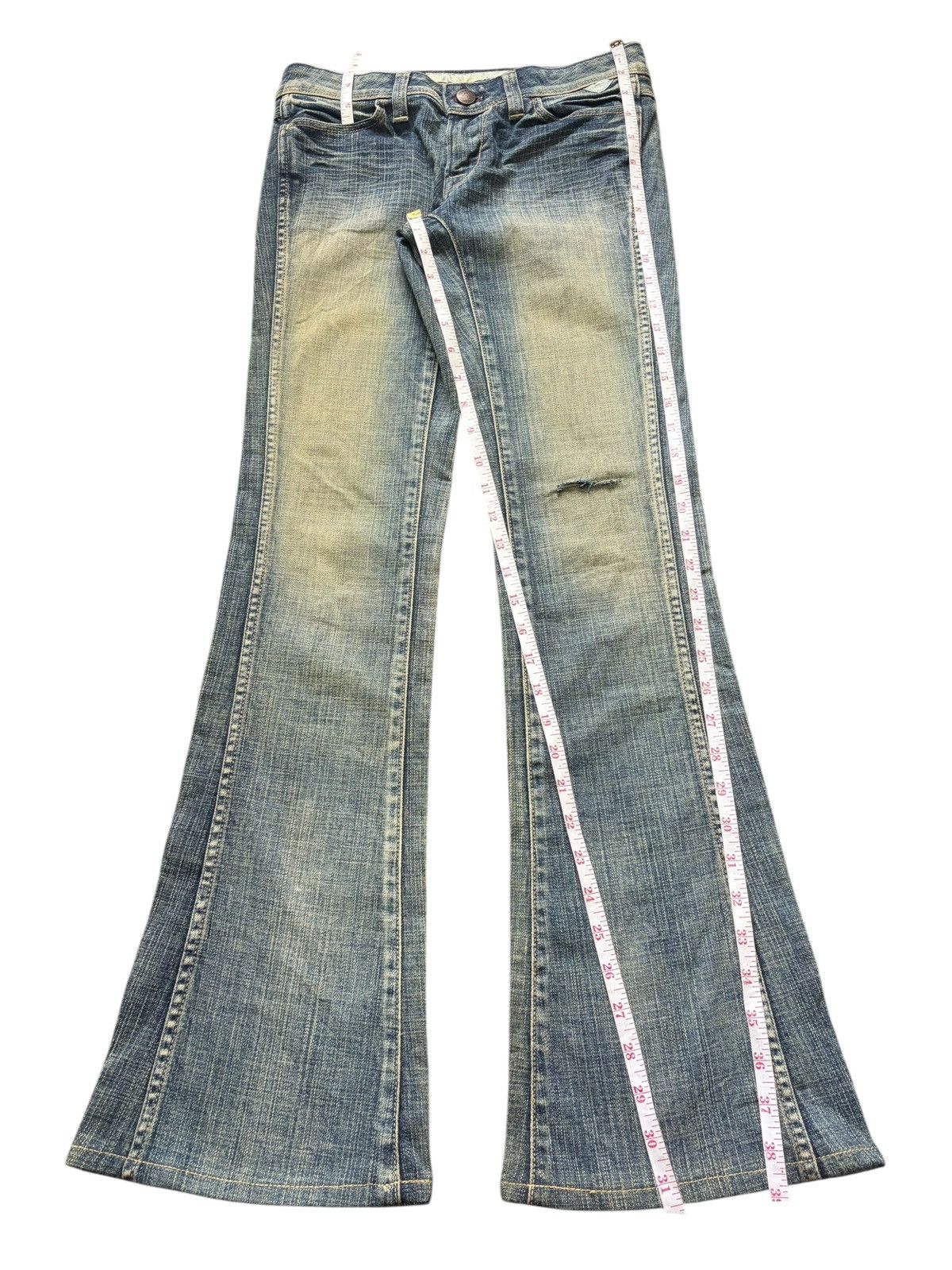 Diesel Vintage Japanese Brand Distress Low Rise Flare Jeans Size 28" / US 6 / IT 42 - 7 Thumbnail