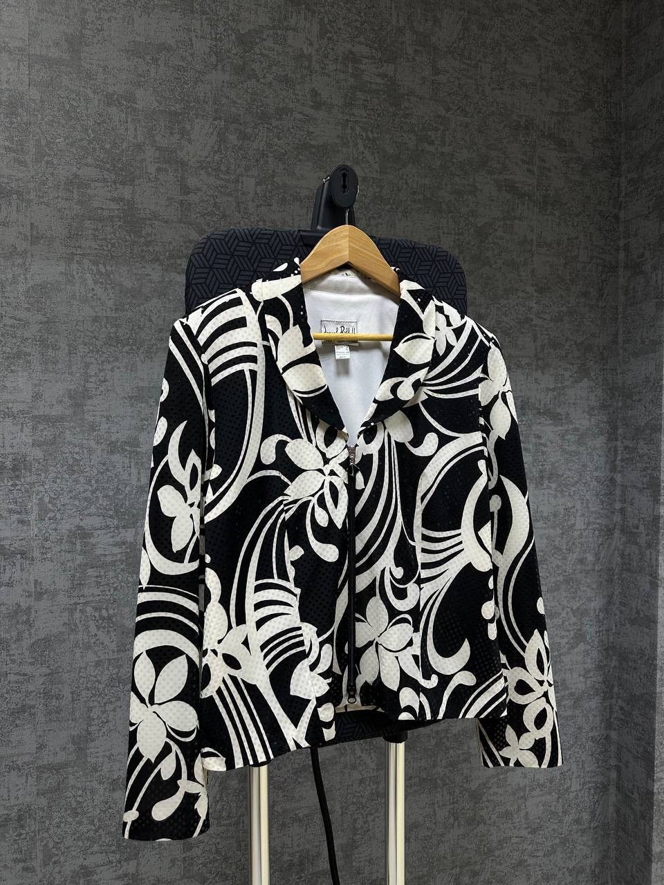 Japanese Brand × Vintage Vintage Joseph Ribkoff Trends White Jacket Size M / US 6-8 / IT 42-44 - 7 Thumbnail