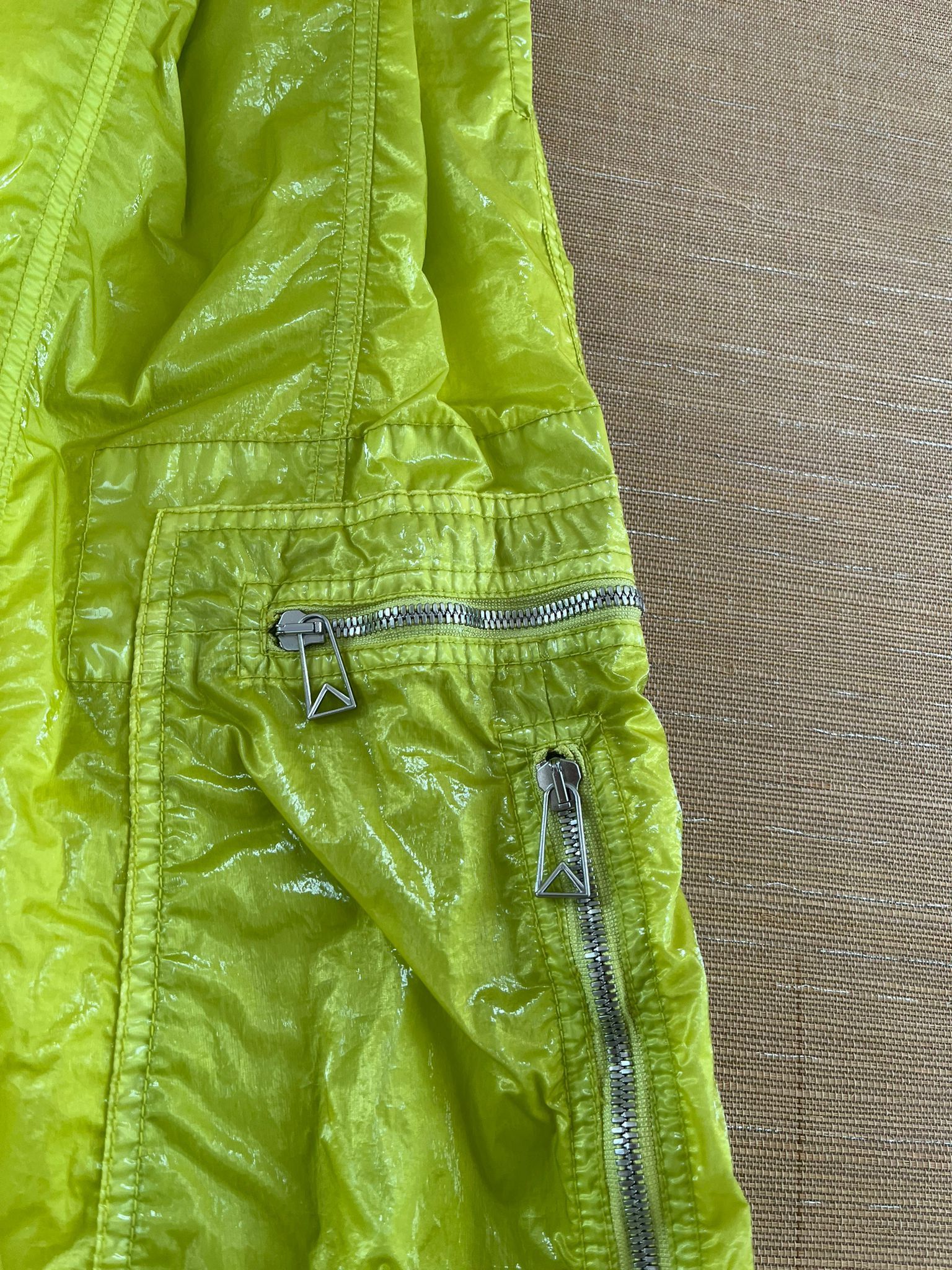 Bottega Veneta Multi Zip Cargo Pants in Acid Yellow Size US 30 / EU 46 - 9 Thumbnail