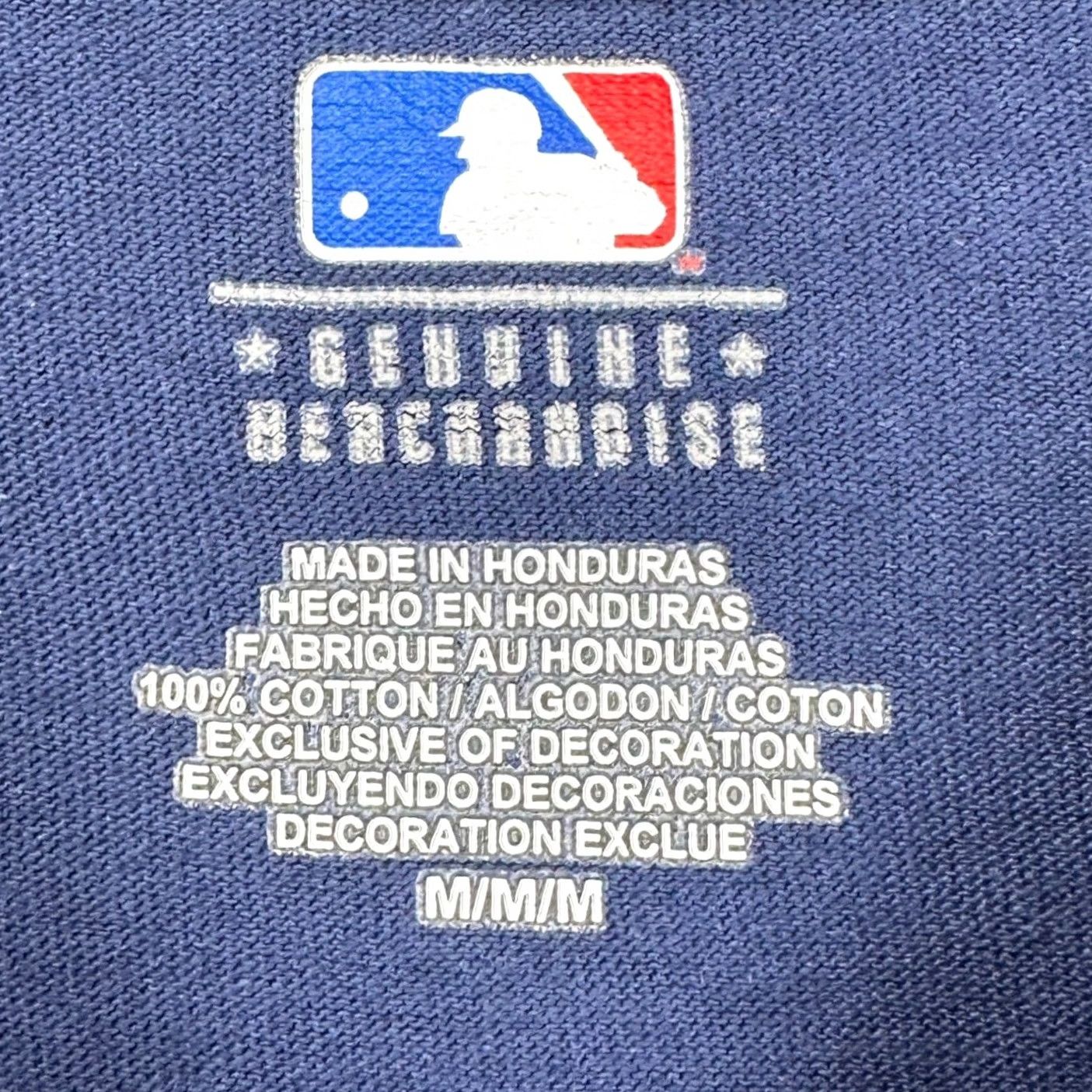 Vintage Genuine Merchandise New York Yankees Tee Mens Medium Blue Short Sleeve Crew Neck T-Shirt Breathable Cotton Size US 31 - 4 Thumbnail