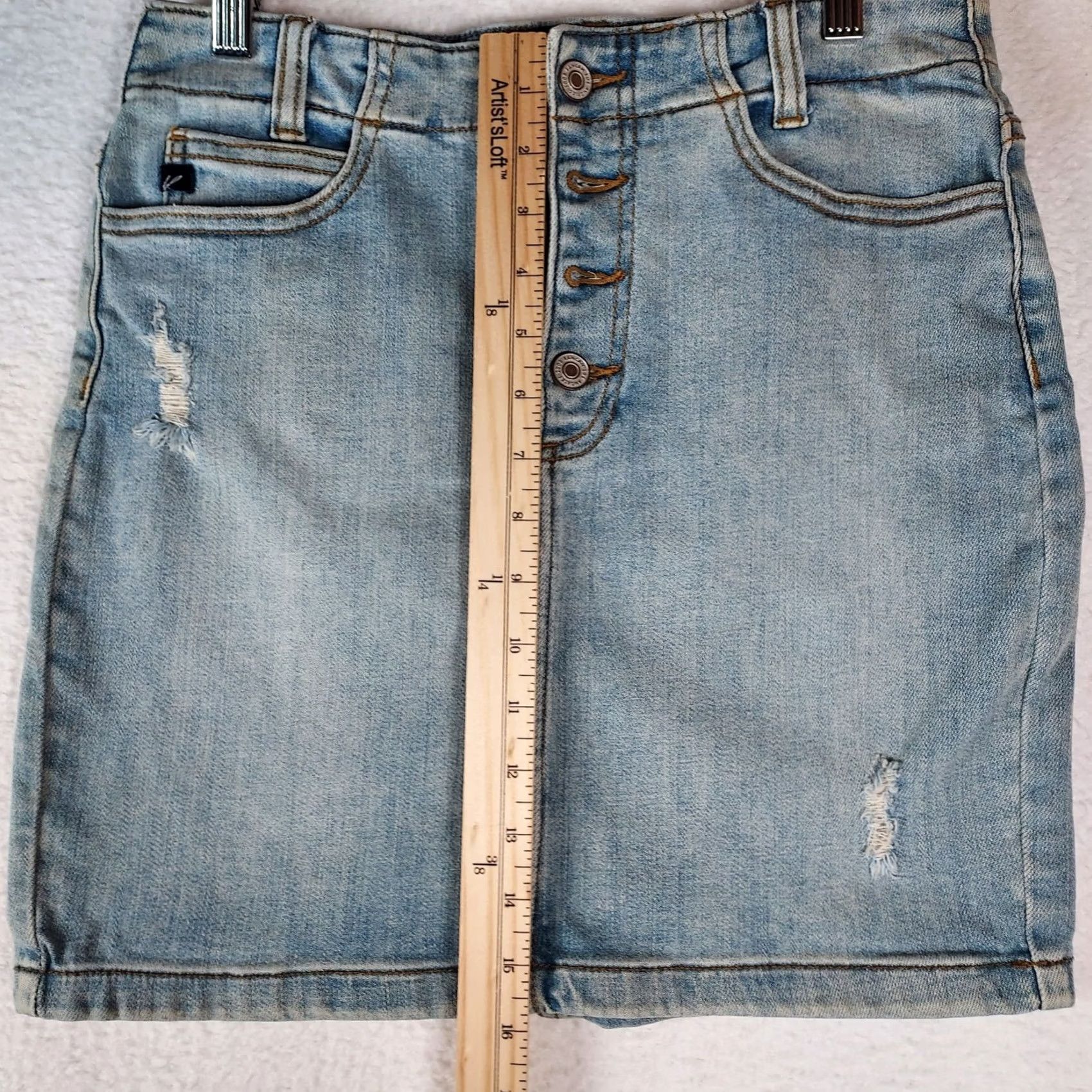 Vintage VINTAGE? No. (Skip) KanCan LA Women’s Medium Blue Denim Button Front Distressed Skirt KC913лай Size 32" / US 10 / IT 46 - 6 Thumbnail