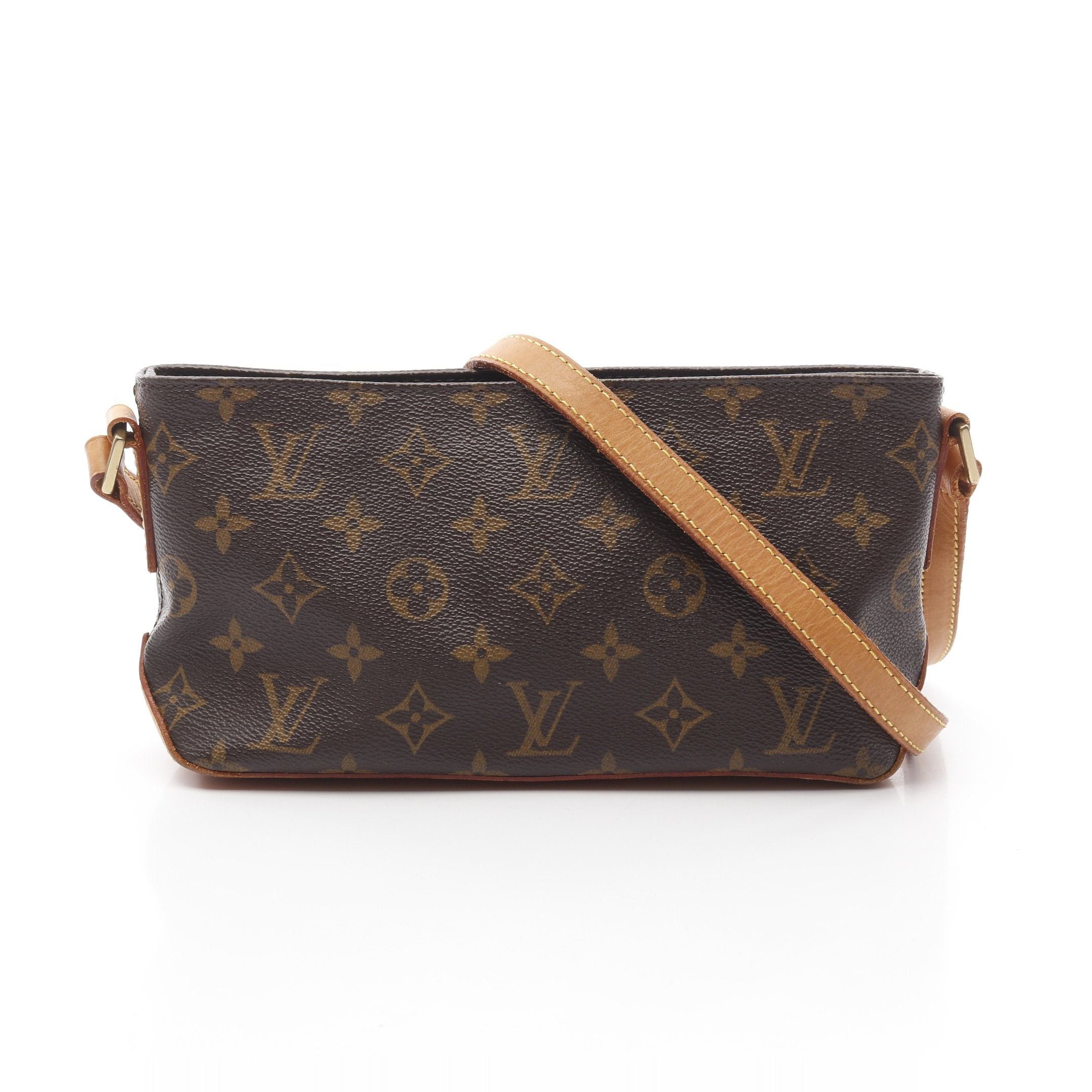 Louis Vuitton Louis Vuitton Trotteur Monogram Shoulder Bag Leather Brown Size ONE SIZE - 1 Thumbnail