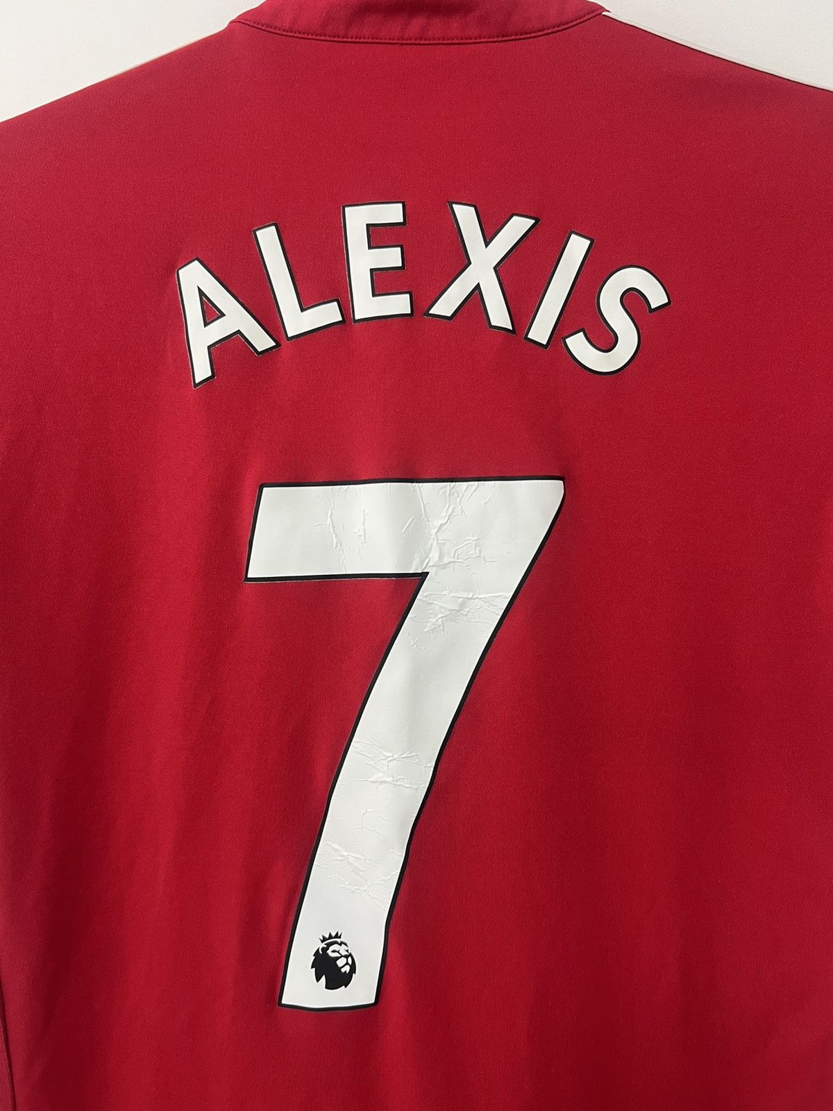 Adidas × Vintage Manchester United 2017-18 Alexis #7 Jersey Soccer Shirt sz S Size US XS / EU 42 / 0 - 4 Thumbnail