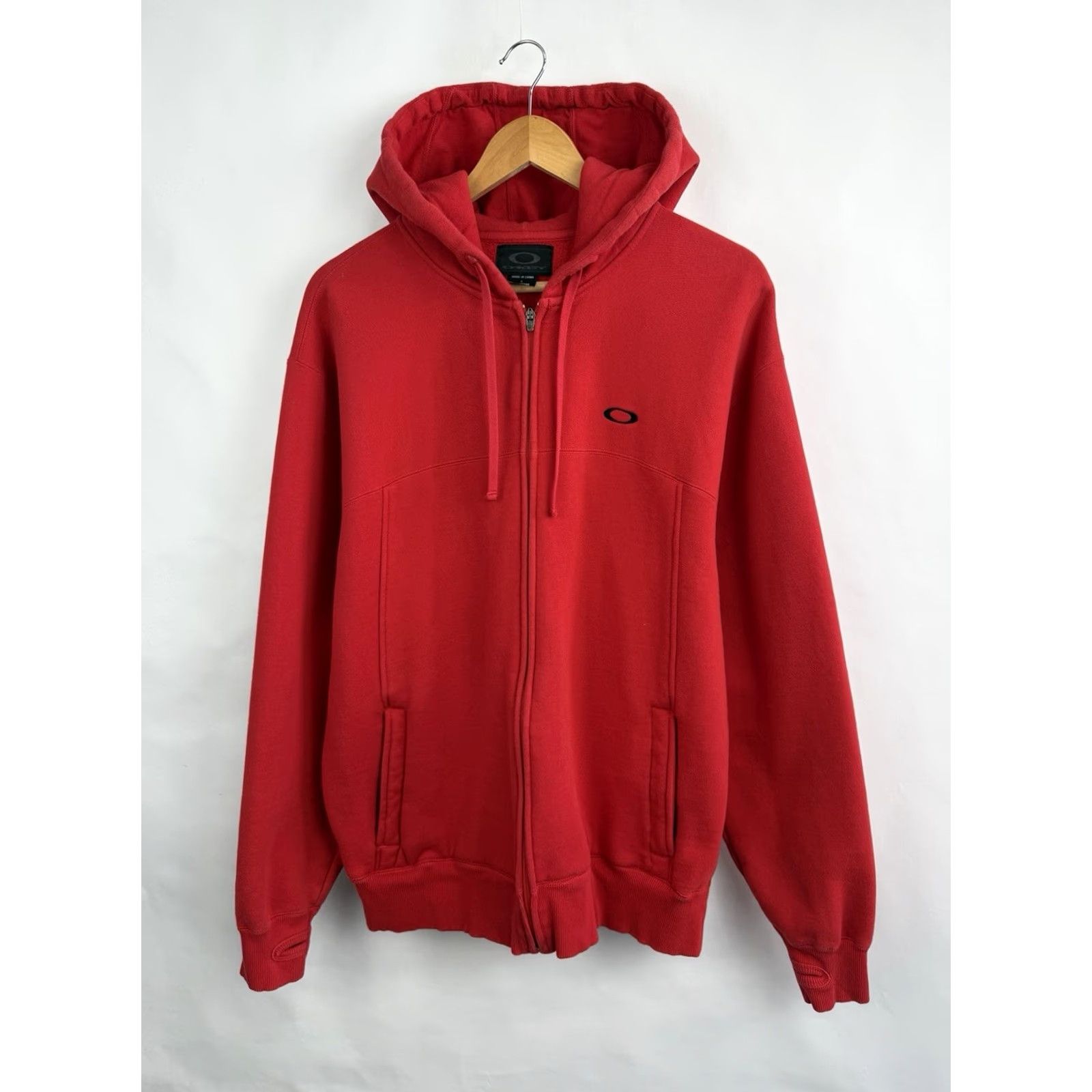 Oakley VINTAGE Oakley Hoodie Outdoor Men Red L Full Zip 90s Y2K Rare Retro Size US L / EU 52-54 / 3 - 3 Thumbnail