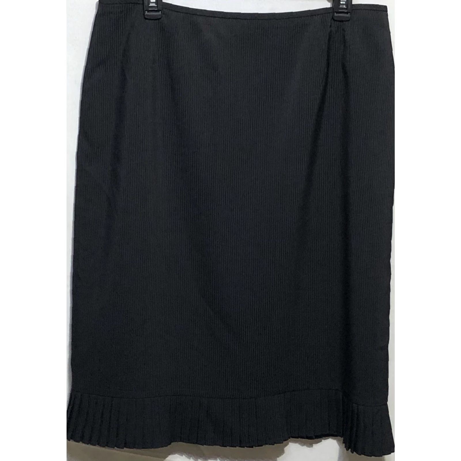 Evan Picone VINTAGE Evan Picone Skirt Suit 14 Blk Pinstripe Knee Length Lined Pleat Hem Office Woman Size 36" / US 14 / IT 50 - 5 Thumbnail