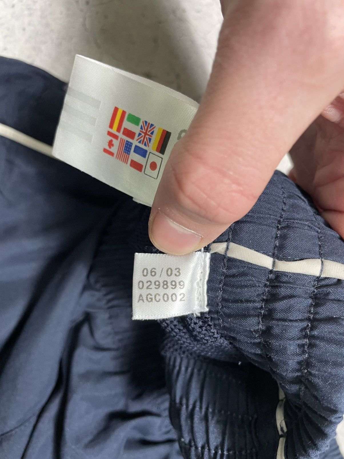 Adidas Vintage Nylon Adidas Big Logo Baggy Pants Y2K Size US 34 / EU 50 - 10 Thumbnail