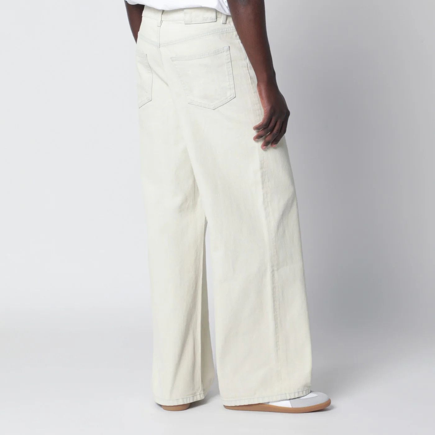 A.P.C. o1d2blof0426 Bleached Jeans in Off-White Size US 31 - 3 Thumbnail