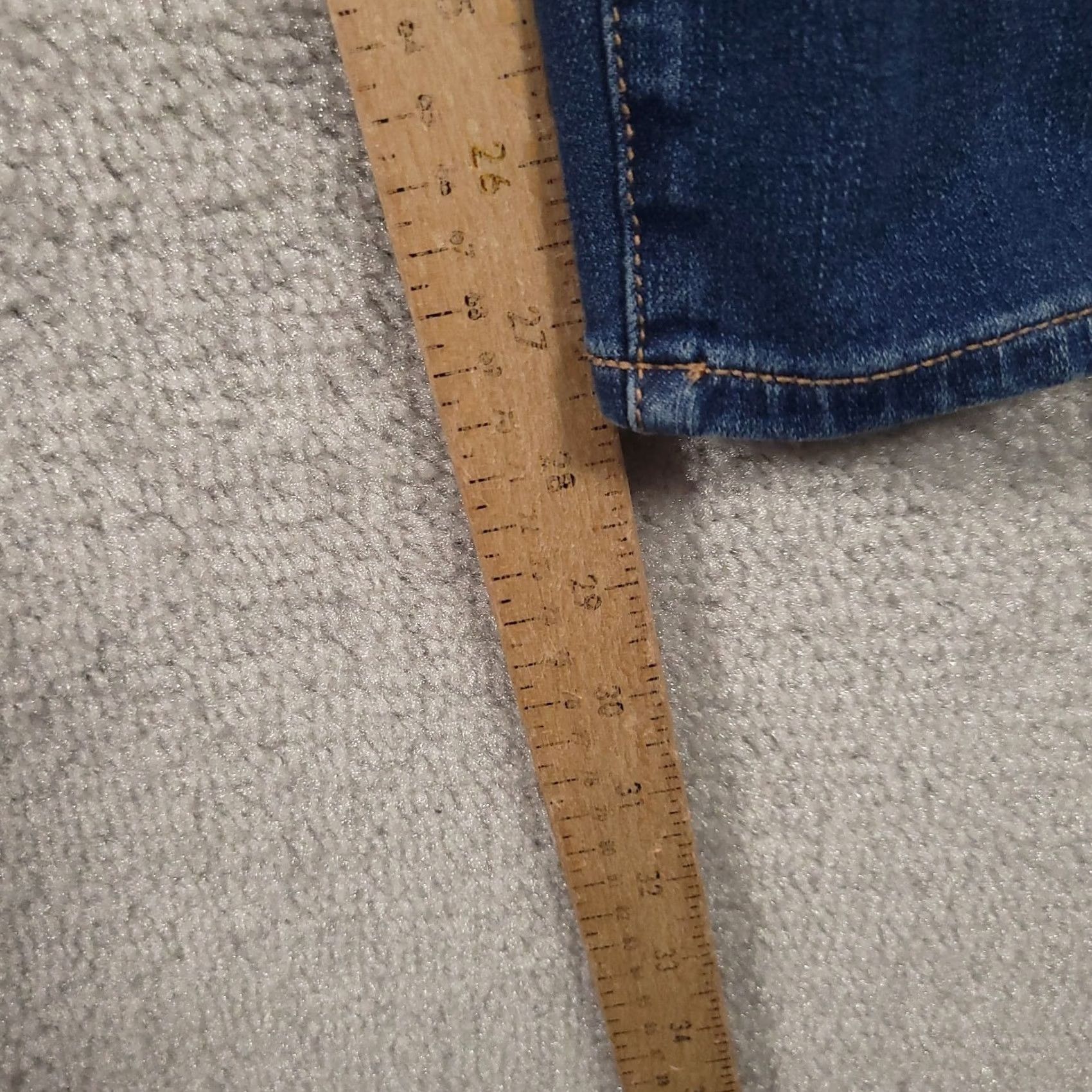 American Eagle Outfitters American Eagle The Dream Jean Distressed Jegging Size 2 Blue Stretch Jeans Regular Womens Jeans Distressed Stretch Blue 2 Size 26" / US 2 / IT 38 - 5 Thumbnail