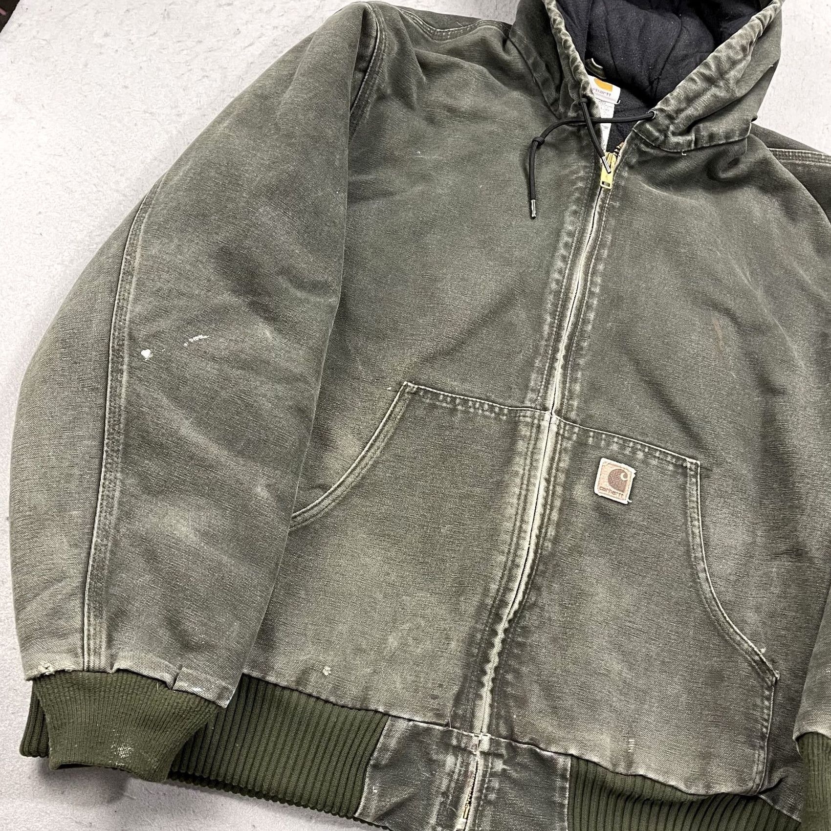 Carhartt VINTAGE Carhartt Jacket Mens XL Green J130 Hooded Distressed Workwear 90s USA Bomber Jacket Mens XS? Size US XL / EU 56 / 4 - 4 Thumbnail