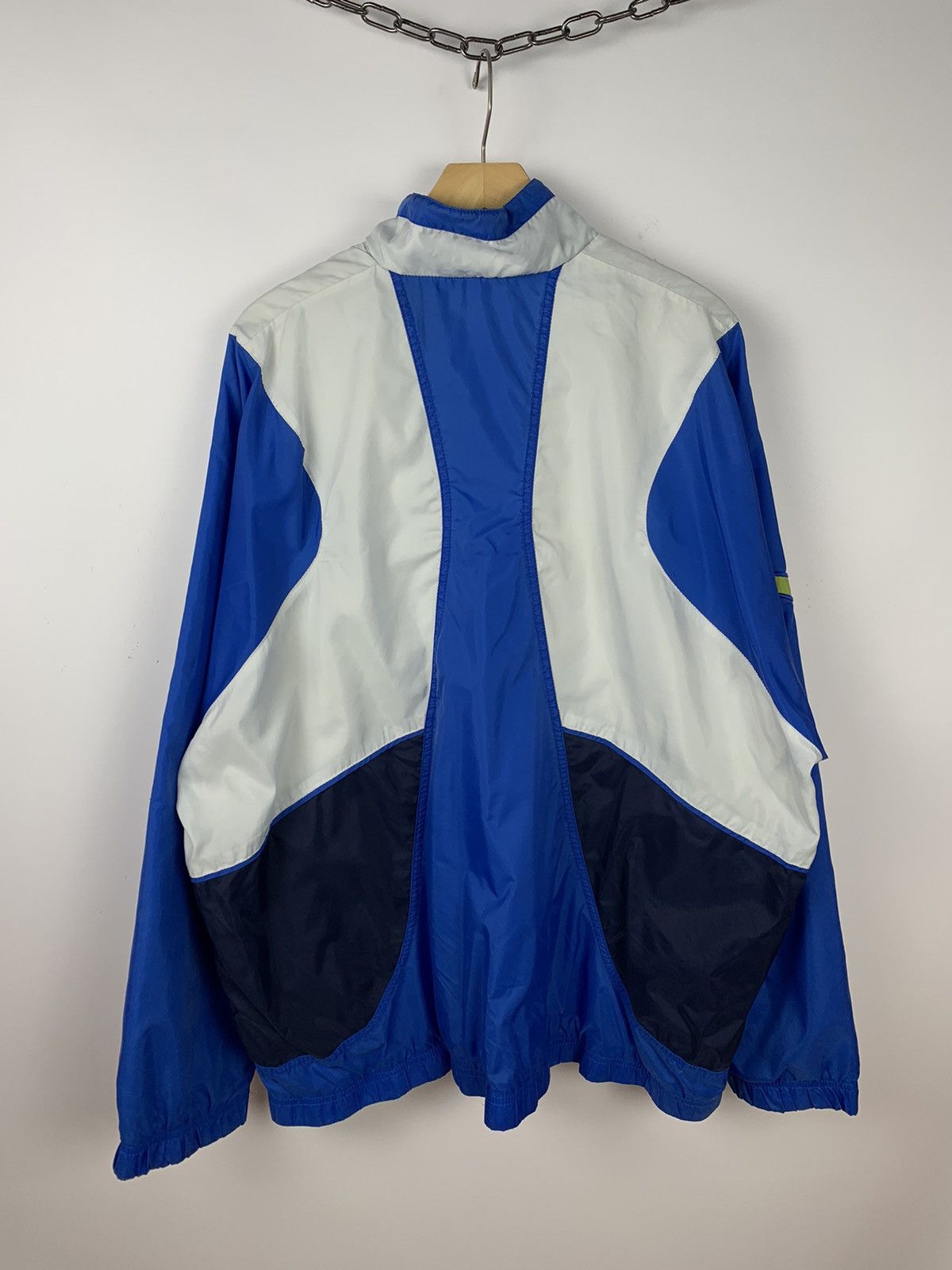 Vintage Nike Vintage Retro Nylon Jacket Big Logo Swoosh Zip 90’s Size US XL / EU 56 / 4 - 7 Thumbnail